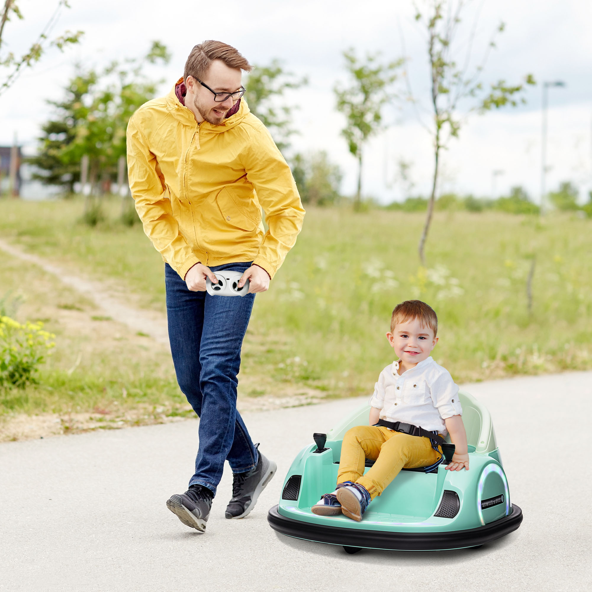 AIYAPLAY Autoscooter met 360�� Rotatie, 2 km/u Snelheid, Veiligheidsgordel, LED-Licht, Muziek en Claxon, Groen