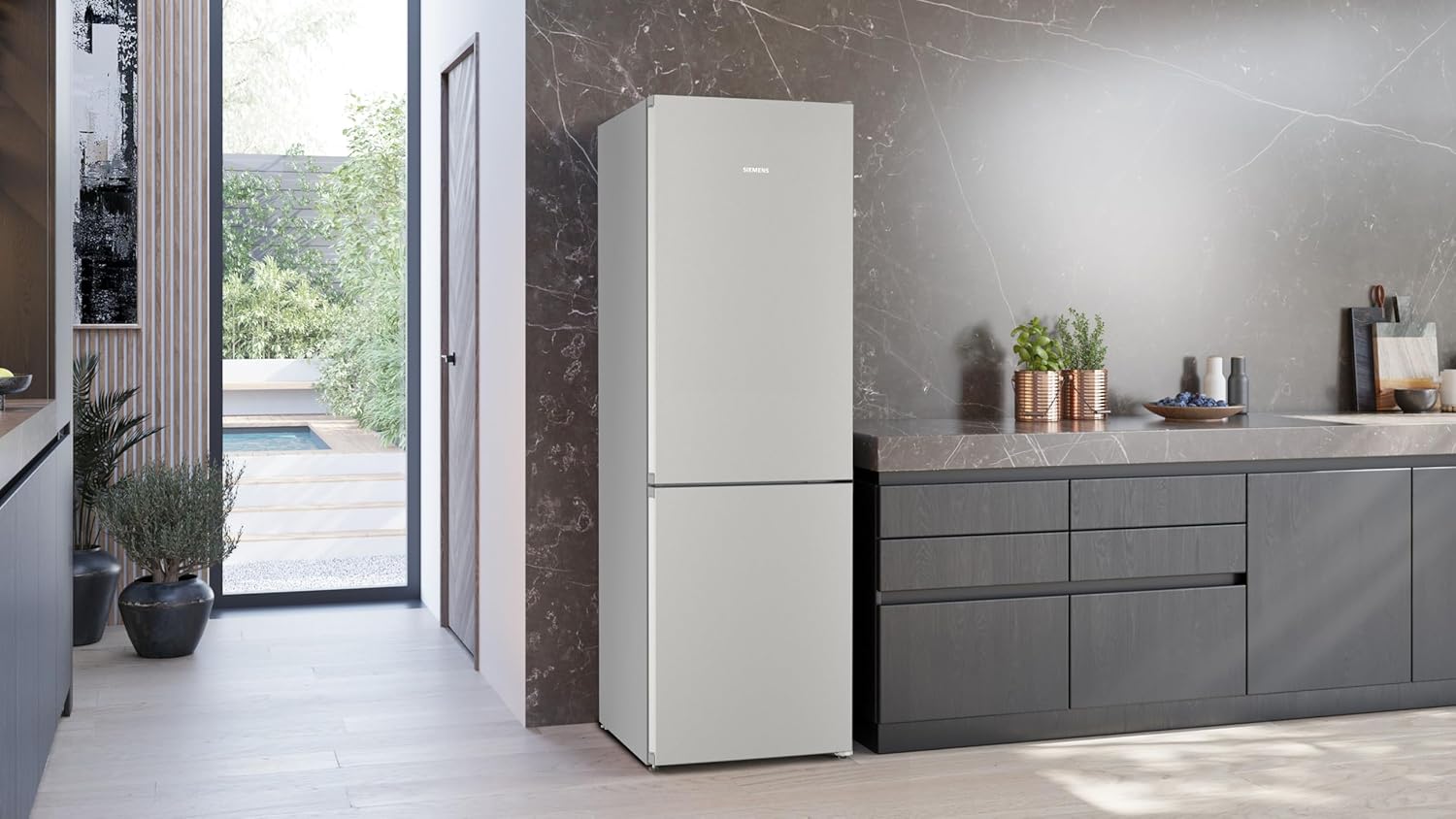 Siemens KG36N2IBF iQ300 Kühl-Gefrier-Kombination, 186 x 60 cm, 218 L Kühlen + 103 L Gefrieren, noFrost-nie wieder abtauen, hyperFresh 0 Grad, superCooling - frische Lebensmittel schnell herunterkühlen