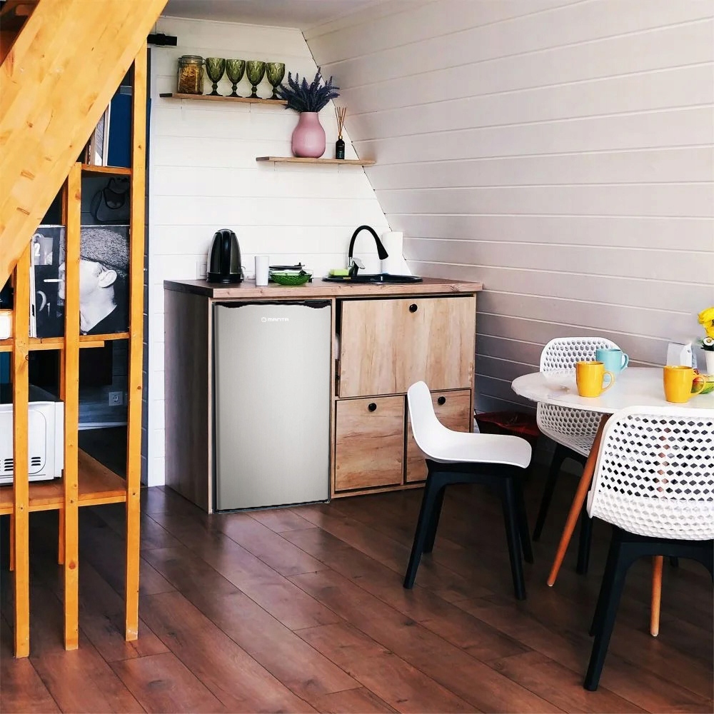 Lodówka mała chłodziarka mini zamrażarka hotelowa biurowa ŚWIATŁO 91l. 83cm