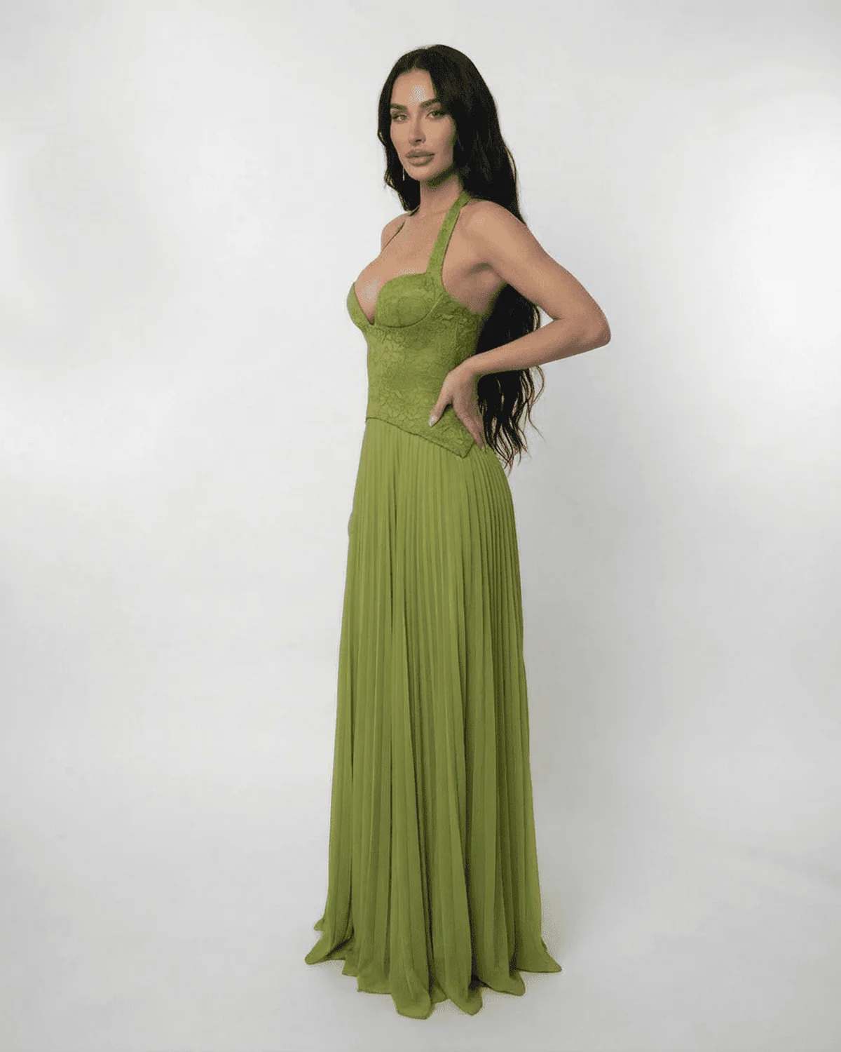 Verdant Maxi-Kleid �C Elegantes Kleid mit Spitze und Plissee
