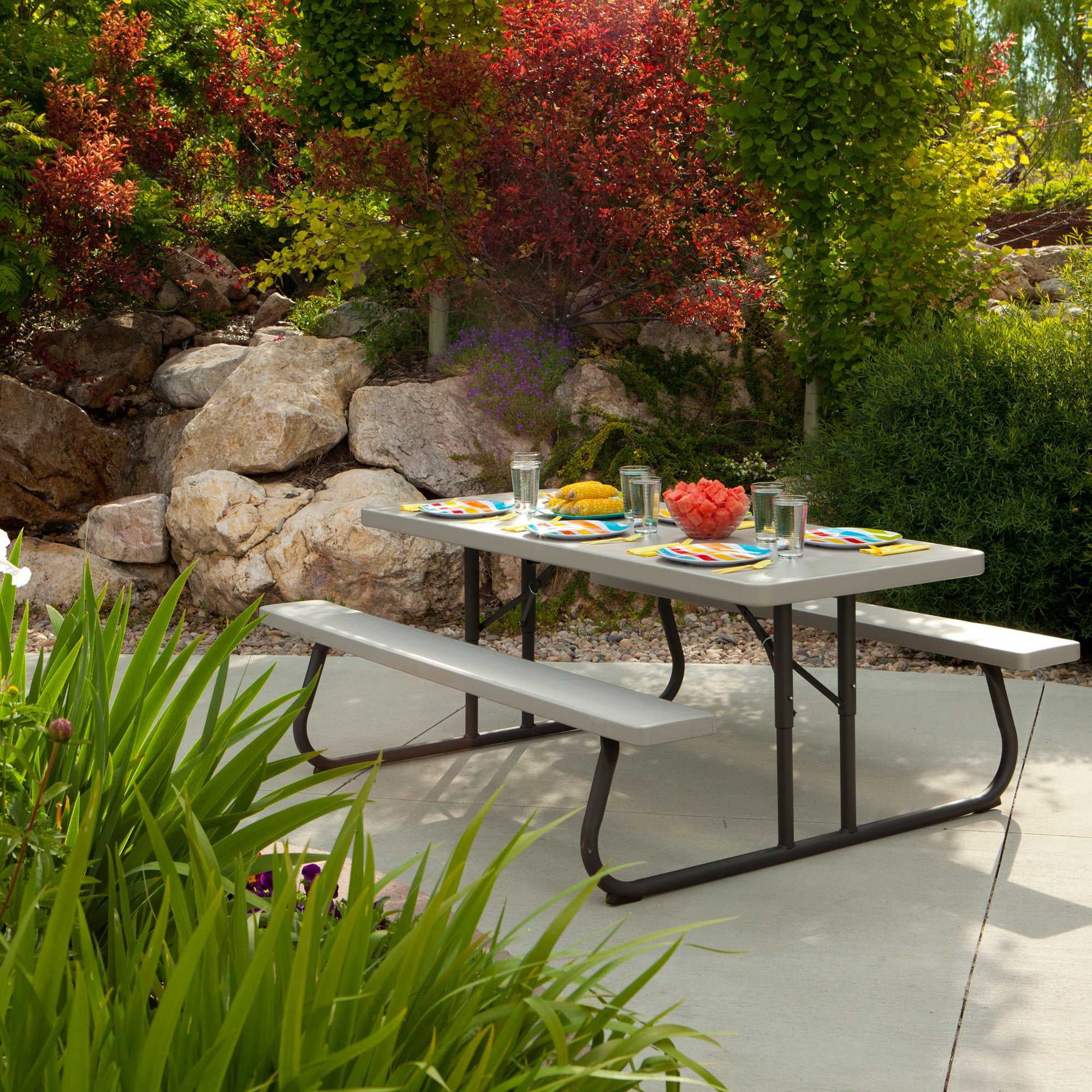 Lifetime 6 Foot Folding Picnic Table, Putty, 22119