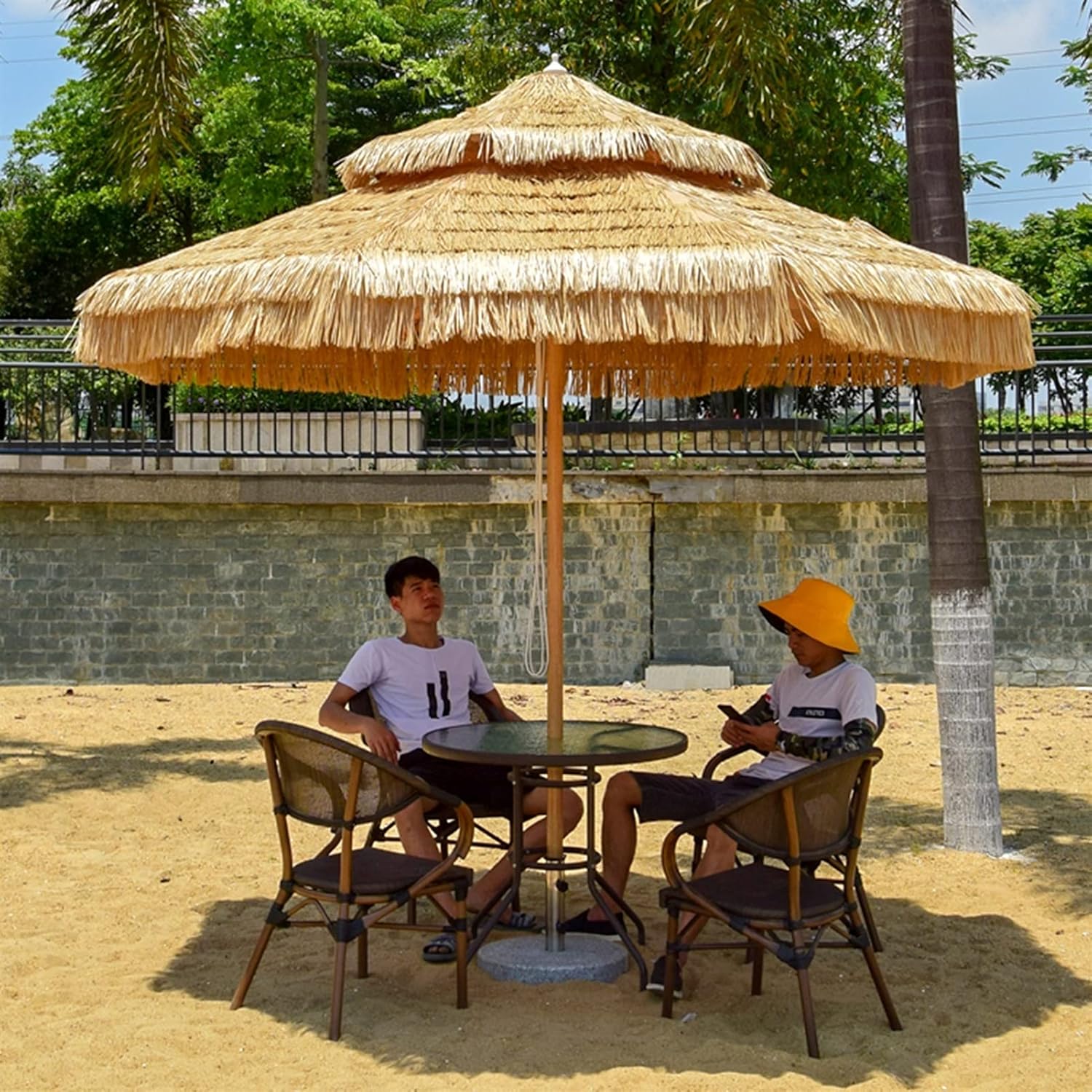 Garten Parasole 9ft 2-Tiers Strohstrand Regenschirm mit Kurbelgriff, Hochleistungs-wasserdichte Markttisch Parasol für Garten, Terrasse, Rasen, Hinterhof, Schwimmbad und Balkon im Freien Parasole