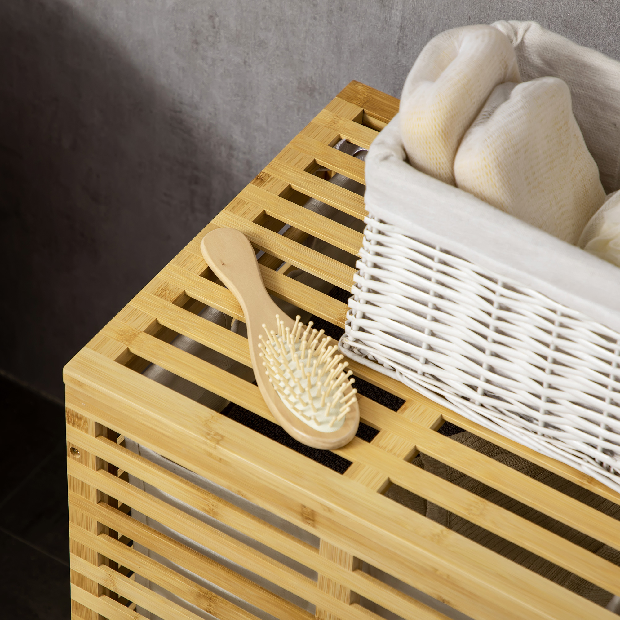 Bamboe Wasmand 63 L met Deksel en Uitneembare Waszak, Stok 44 x 37 x 62,5 cm in Natuurhout