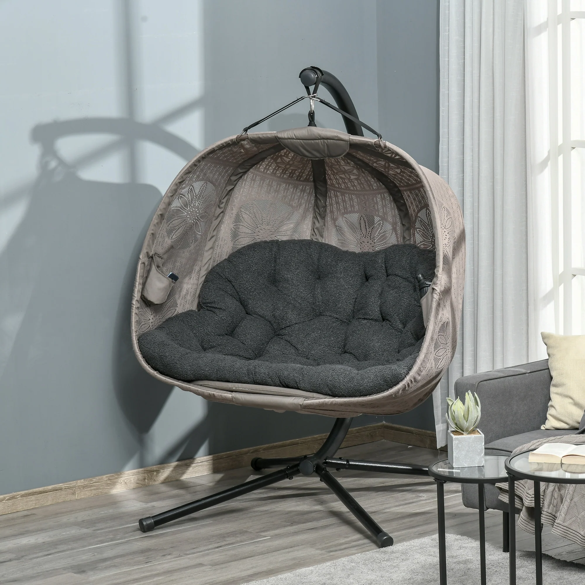 Outsunny hangstoel voor twee personen kleur zwart+zand 132L x 126W x 172H cm