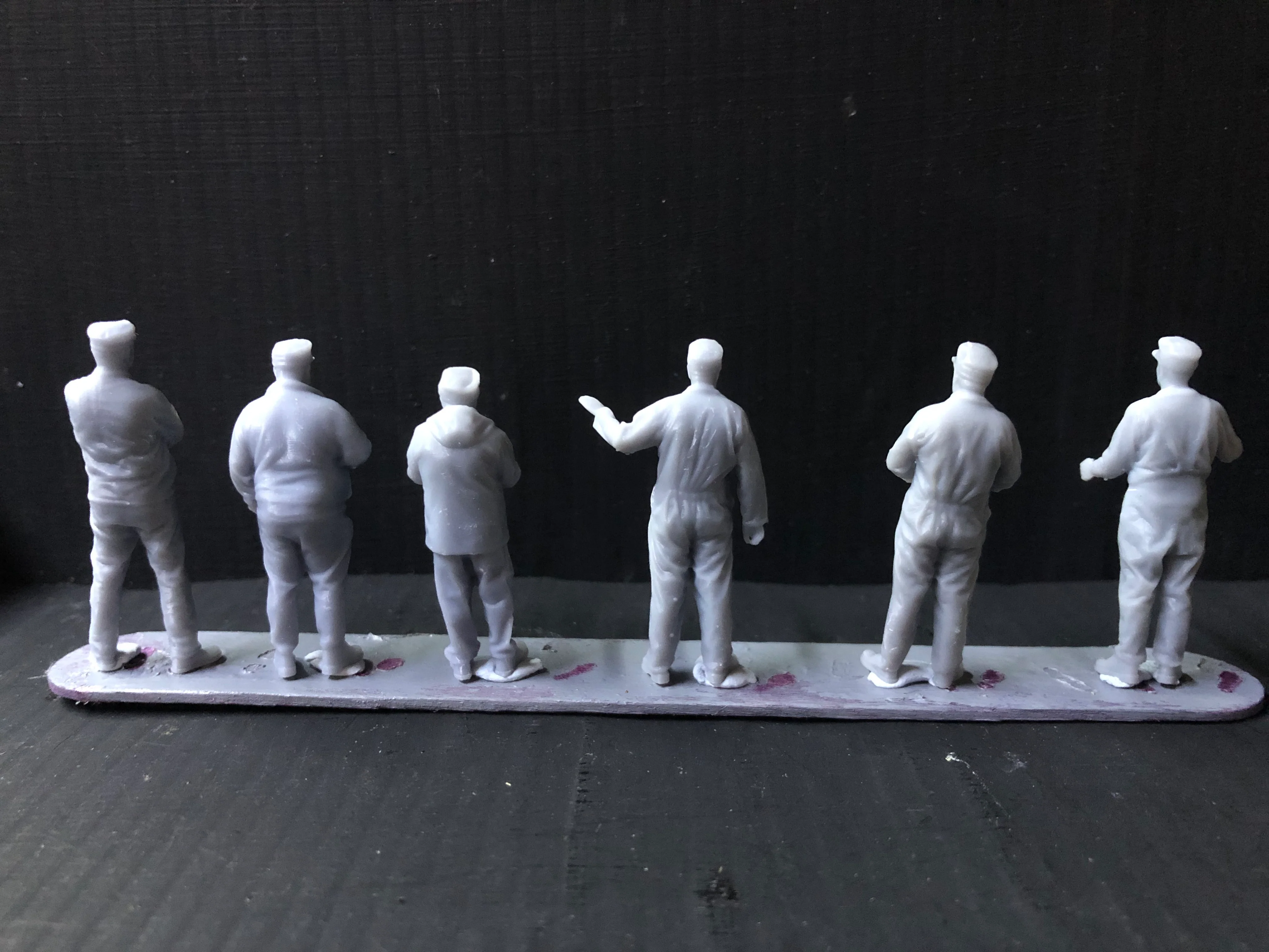 Loco crew Multi-Pack (Version 5) - 6 figures in assorted poses -3D scans  - NG7 / O Gauge
