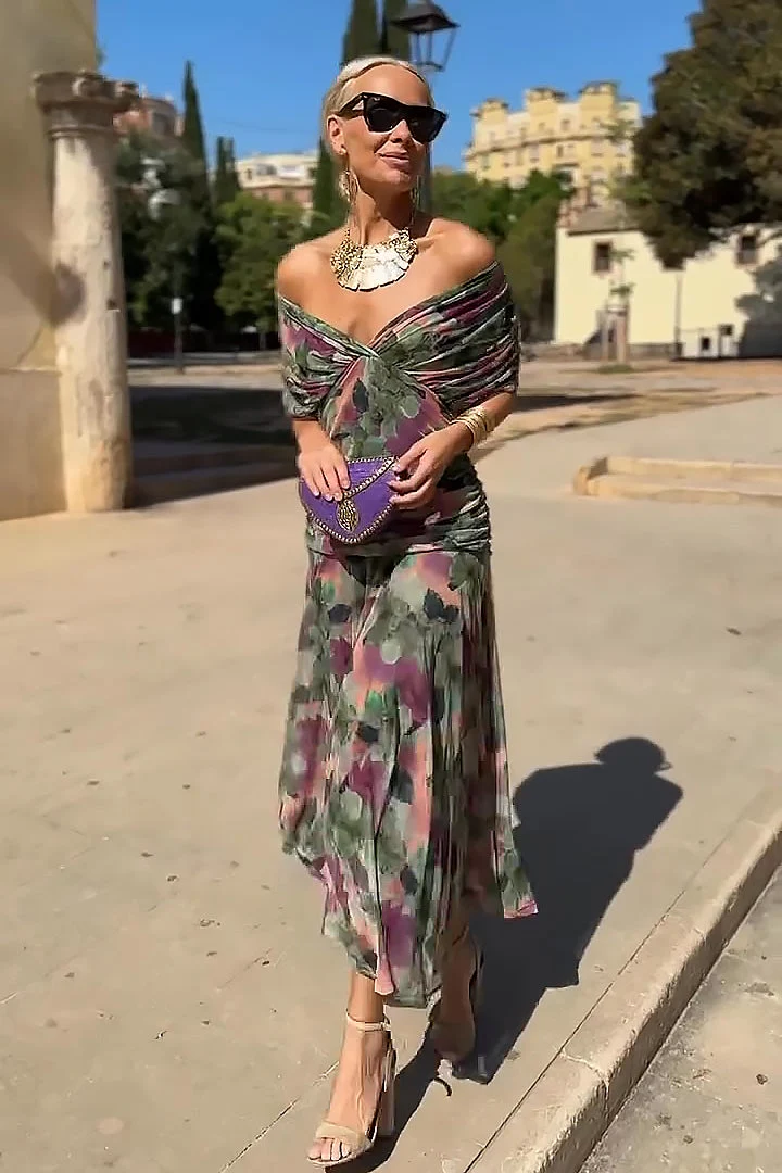 Elegantes schulterfreies Cocktail-Maxikleid mit Blumenmuster