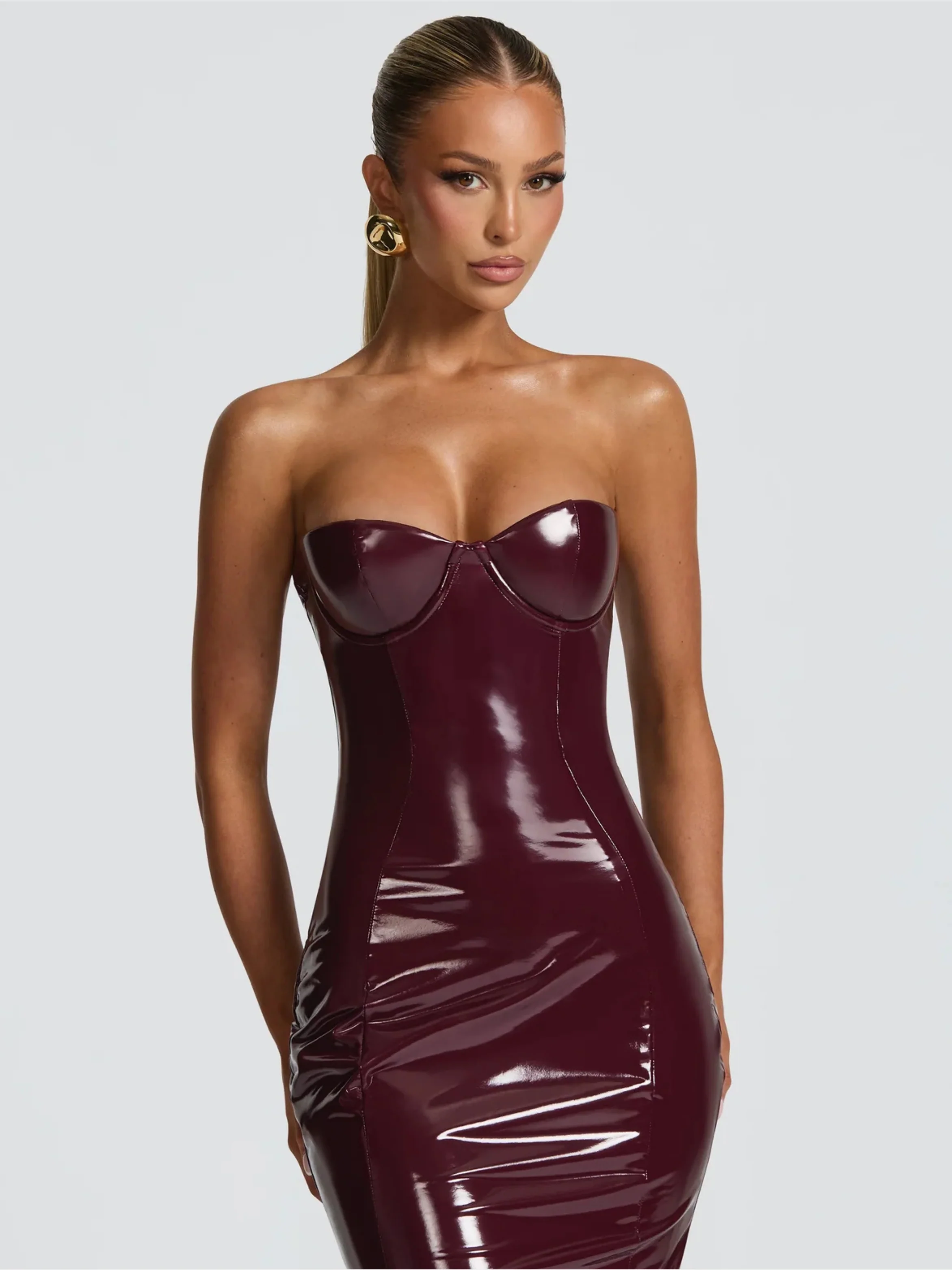 Verona Skulpturales Kleid