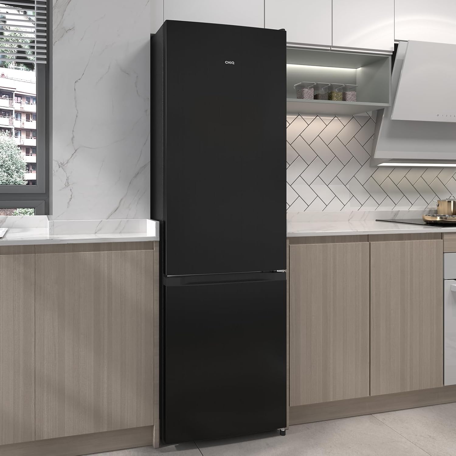 CHIQ CTT107BC Kühlschrank Klein 107 Liter, Höhe 84cm, Tiefe 55cm, Platzbedarf nur 0,3 ㎡, Mikro-Gefrierfach, Vario Box, 7 Temperaturregelstufen, geräuscharm, 87 kWh/Jahr, Schwarz