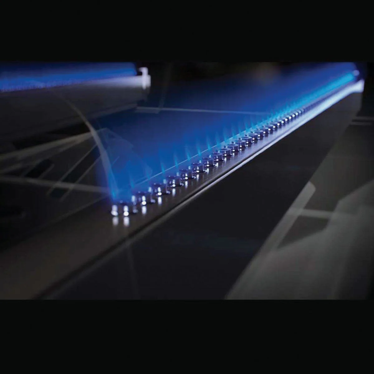 2025 Weber Genesis SP-S-325 Vloeibare Propaan Grill van Roestvrijstaal met 3 Branders, Extra Grote Dichtschroei Zone, PureBlu Branders en Flavorizer Bars