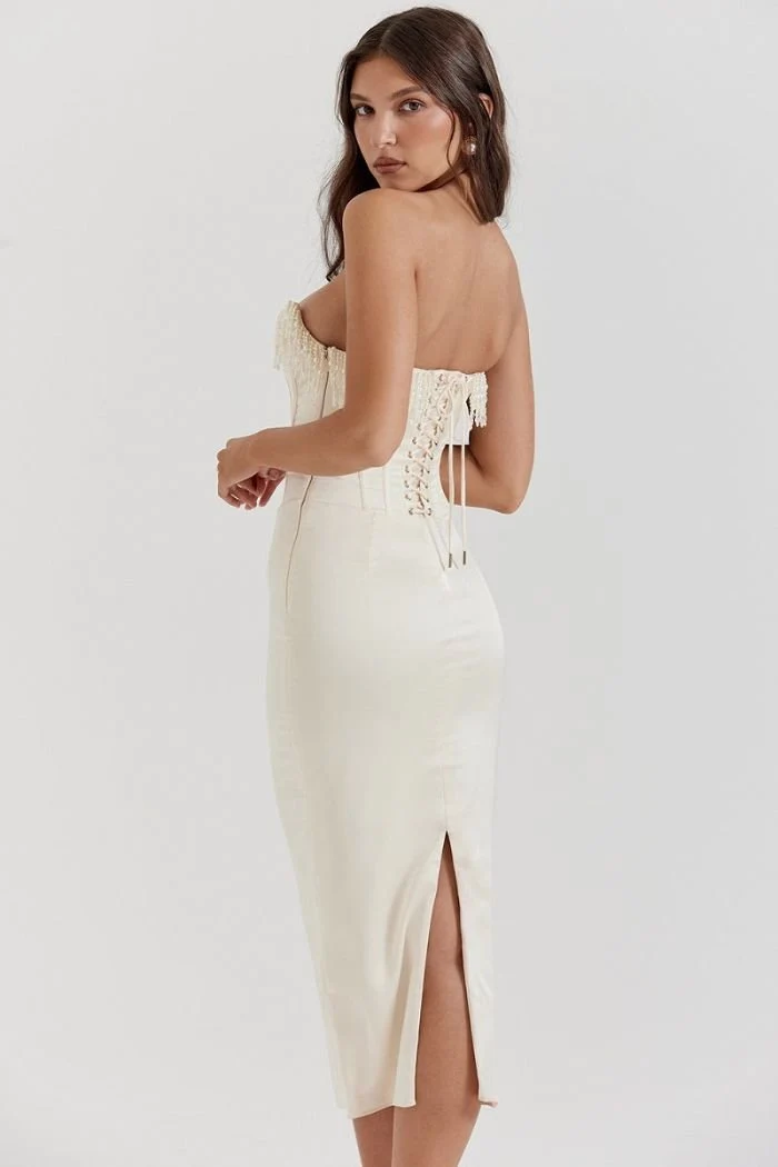 Elegantes tr?gerloses Kleid