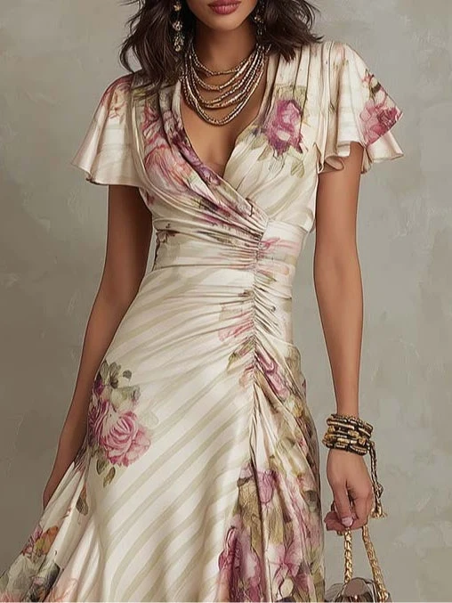 Midi-Kleid mit Blumenmuster f��r Hochzeitsg?ste | Wickeloptik mit V-Ausschnitt und leichten Flatter?rmeln | A-Linien Schnitt