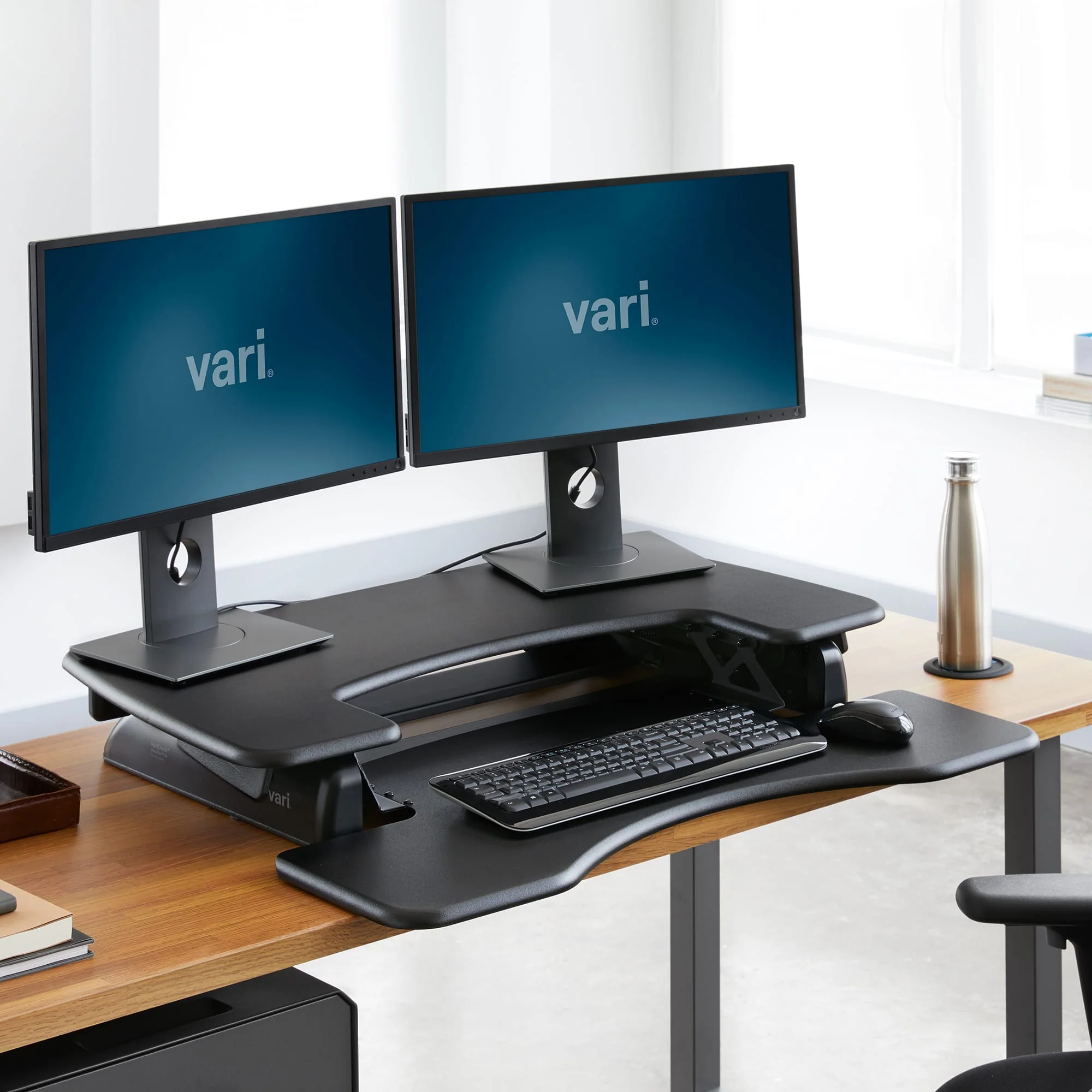 VariDesk? Pro Plus? 36 Staande Bureau Converter, Dubbele Monitor, Zwart