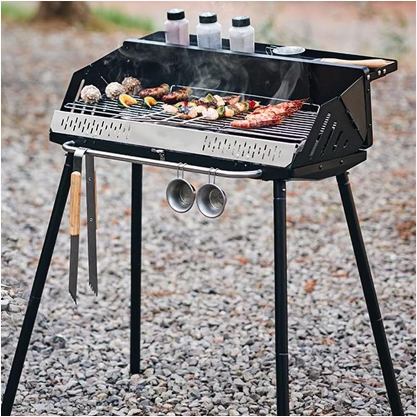 Grill Grillowy Pionowy stojak na grilla Campingowa kuchenka do grillowania Na zewnątrz domu Składany przenośny piec szaszłyków z Grill węglowy