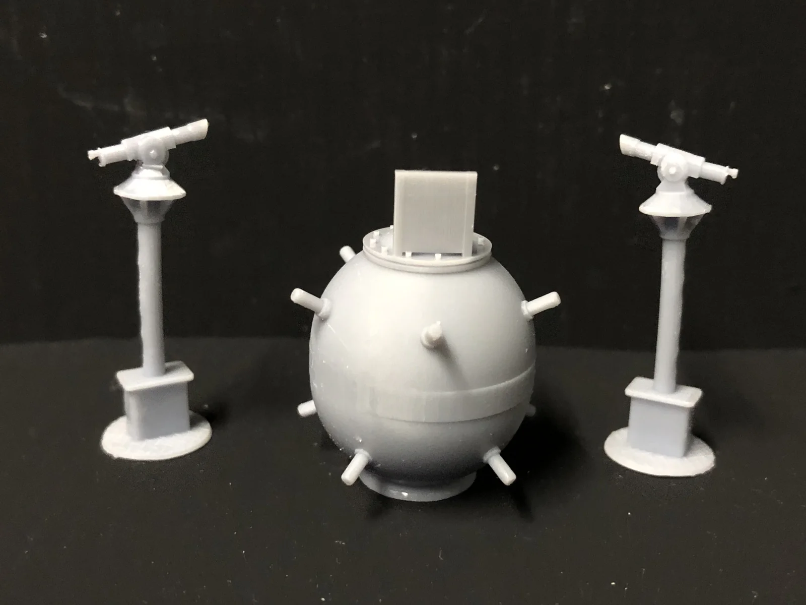 Gauge 1  (1/32)  Seaside Charity Mine and telescopes