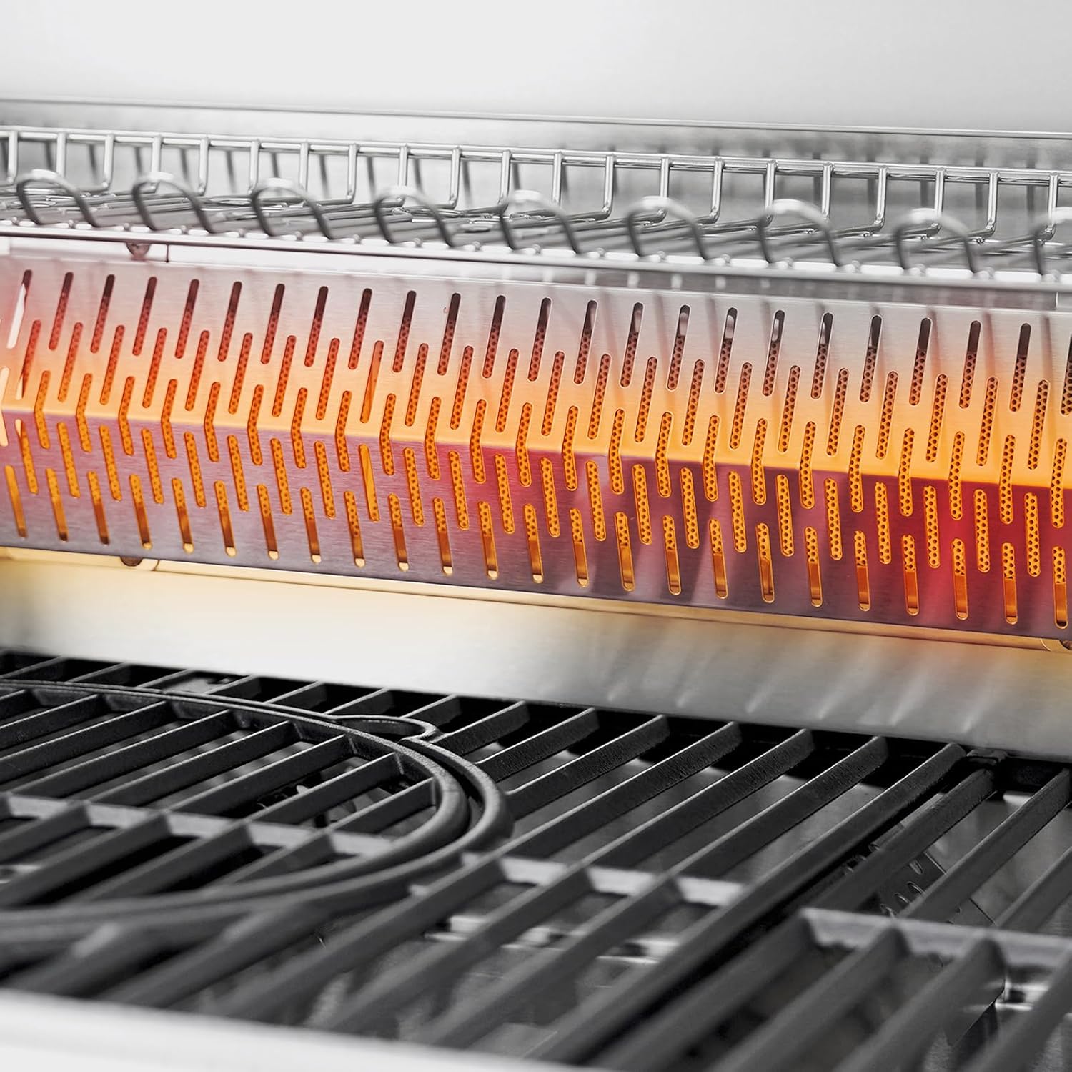 TAINO PLATINUM YAMARA 6+2 Gasgrill Edelstahl 6 Brenner Keramik Sear-Burner Keramik Backburner Piezo-Zündung Grillrost Gusseisen