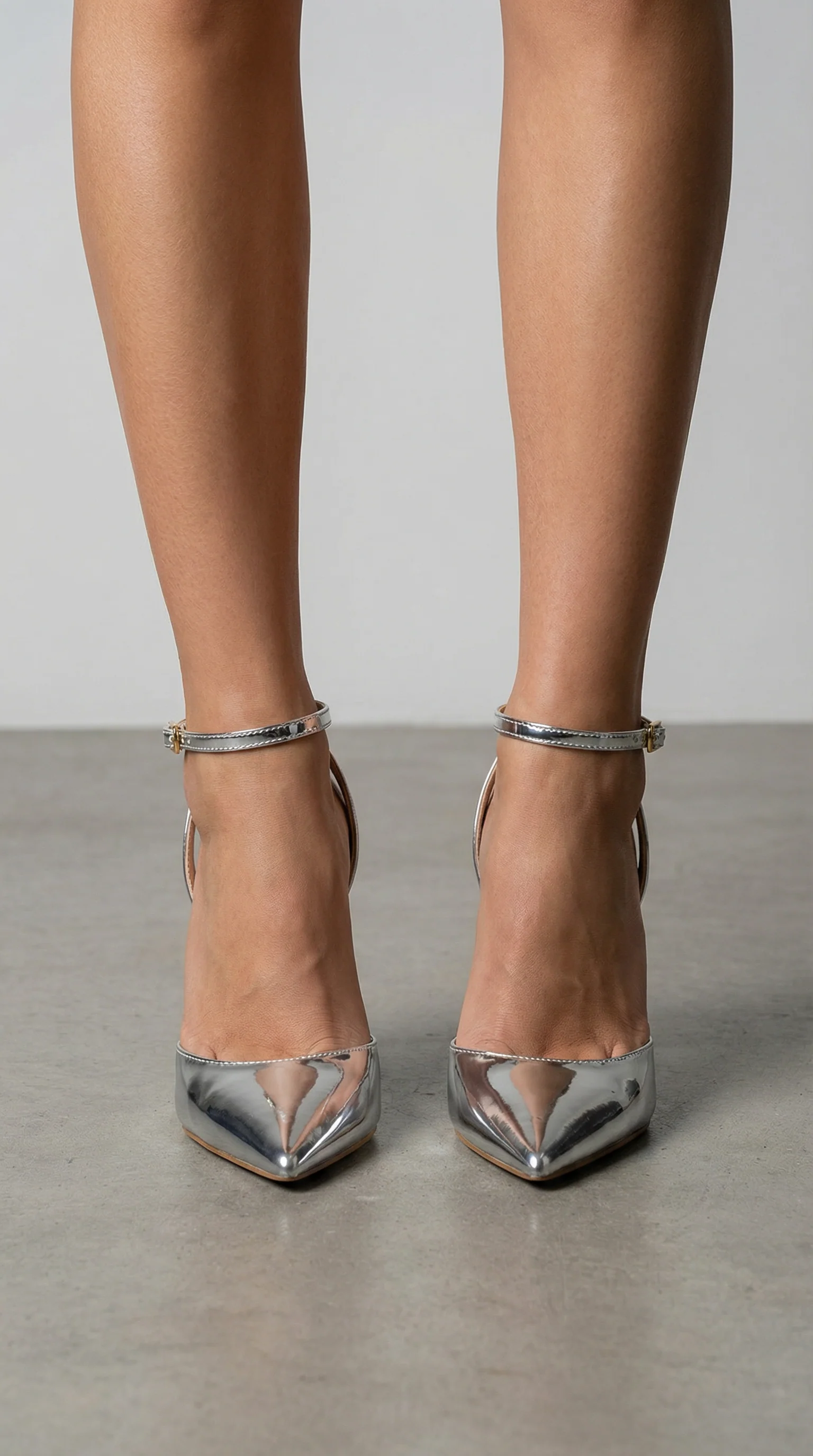High Heels mit spitzer Zehenbox