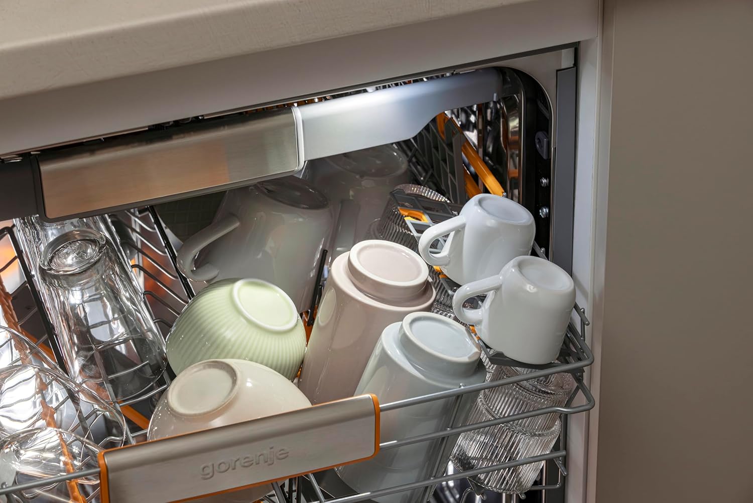 Gorenje GV663A66 Geschirrspüler/Einbaugerät FRONT NICHT ENTHALTEN/Made in EU/60 breite/16 Maßgedecke/8 Programme/TotalDry/Nachtprogramm/Status LED Licht/EEK: A-10%/Einbaumaße (HxBxT): 82 x 60 x 55,5cm