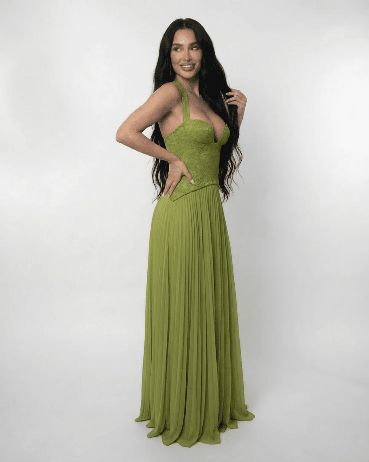 Verdant Maxi-Kleid �C Elegantes Kleid mit Spitze und Plissee