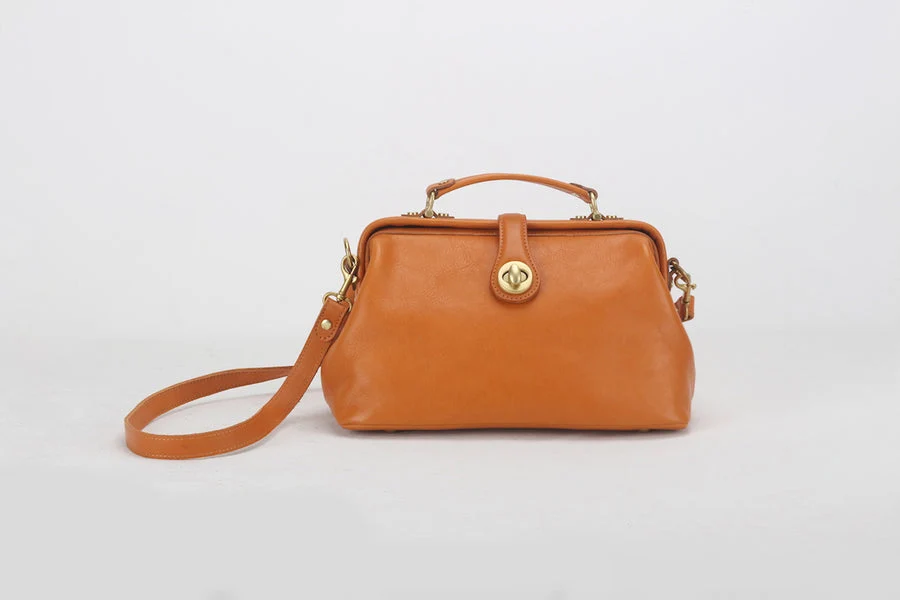 Classic Genuine Leather Rucksack, Brown