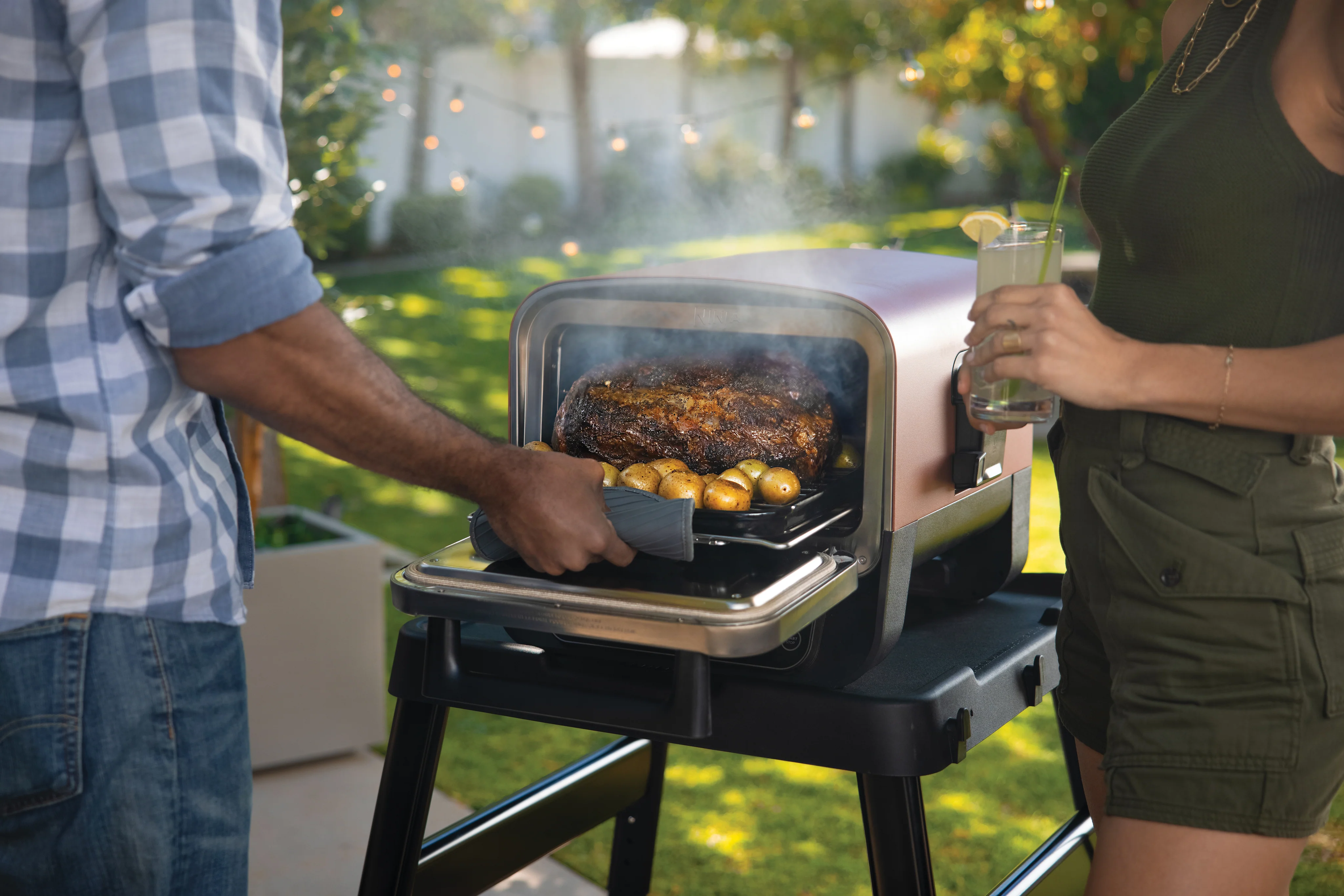 2025 Ninja Woodfire Elektrische Outdoor Oven OO101DE