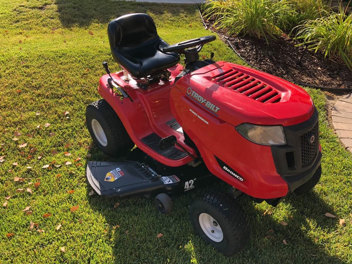 Gasket Carburetor For Troy Bilt Bronco Lawn Tractor Model # 13WX78KS211