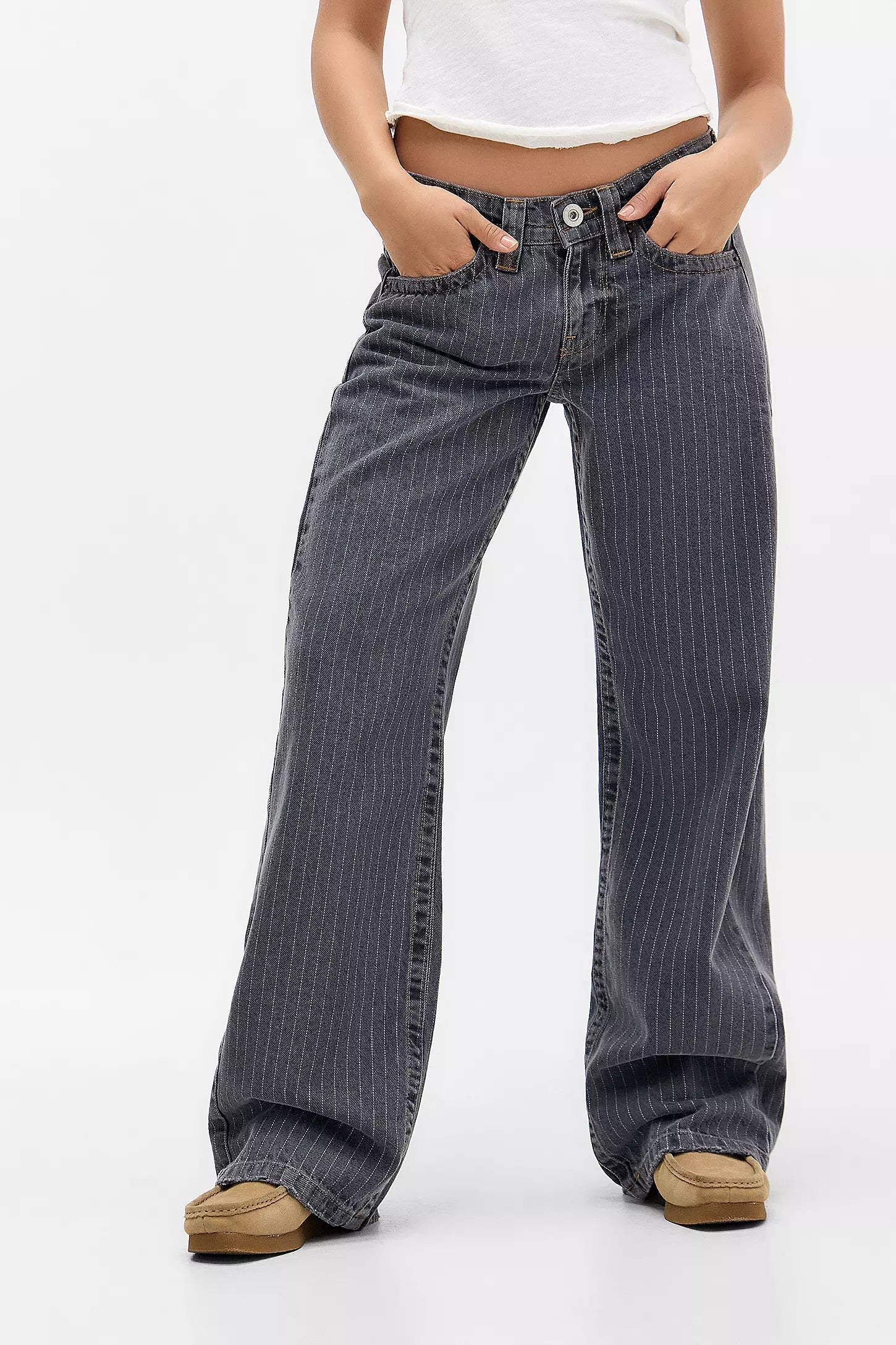 Damen Hose mit weitem Bein und Nadelstreifen | Straight Leg Denim mit niedriger Taille | Bequeme Wide Leg Stoffhose