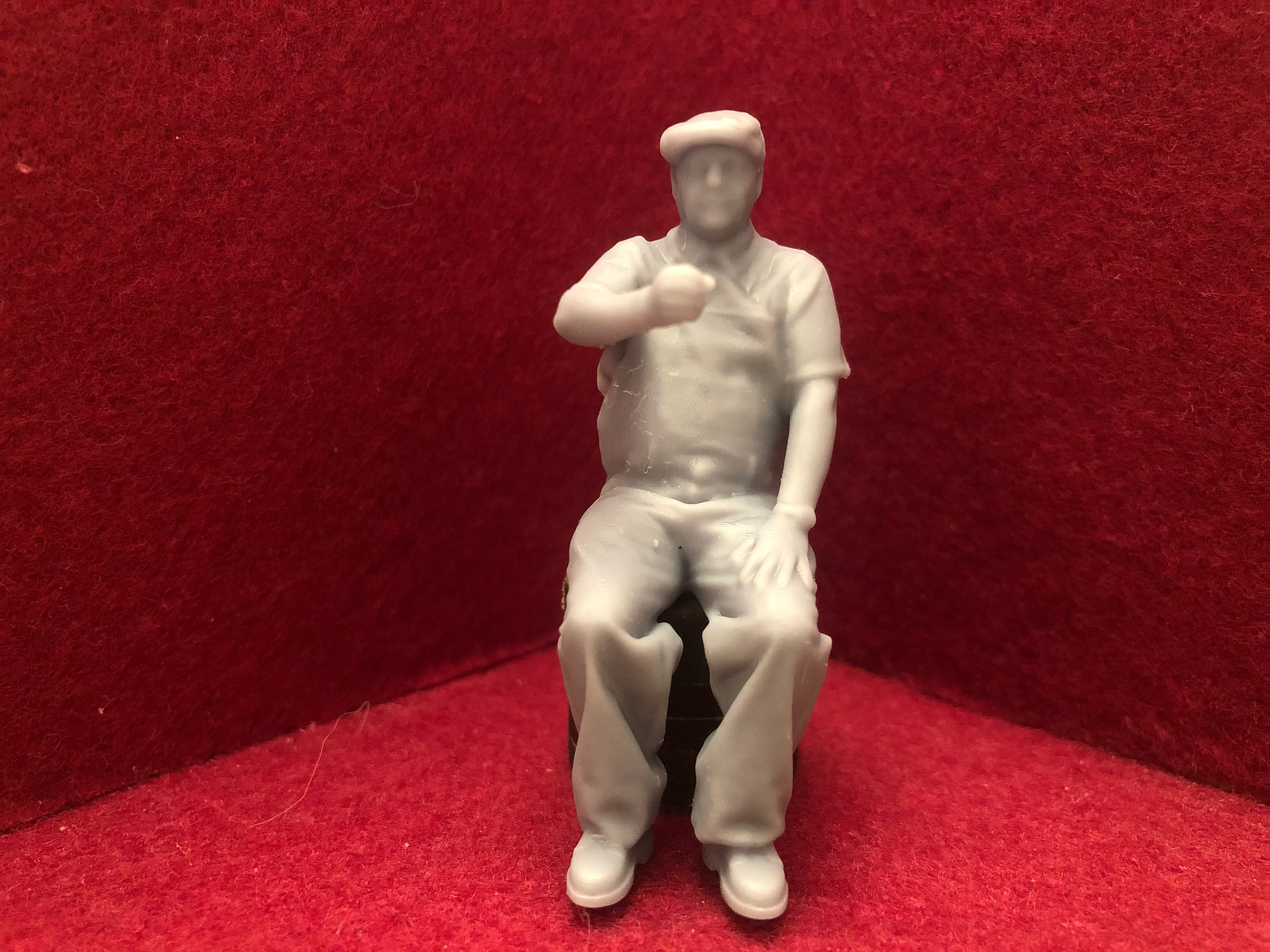 G-Scale Seated figure - 3D scan of a real person - D018 (also GN15)