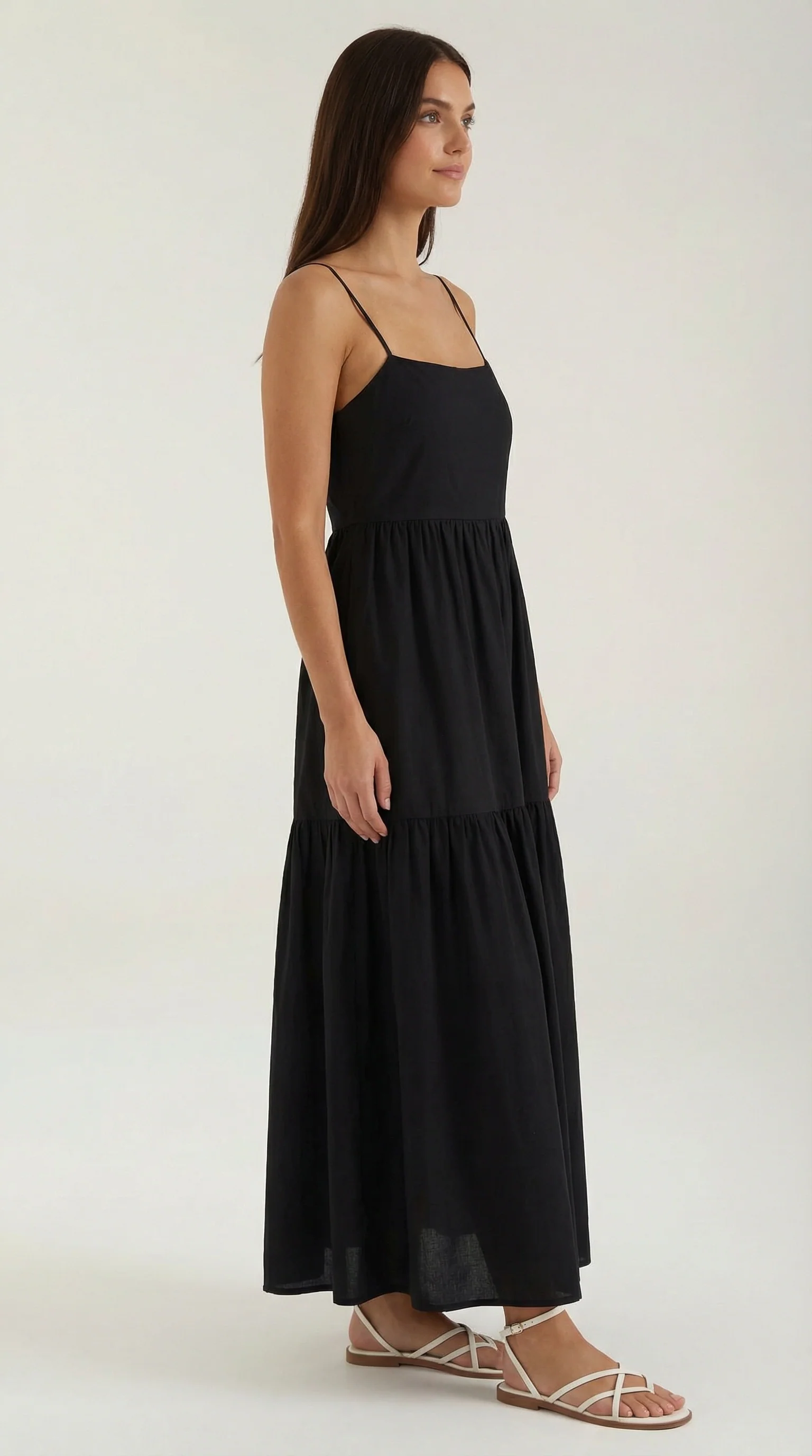 R��ckenfreies Maxikleid
