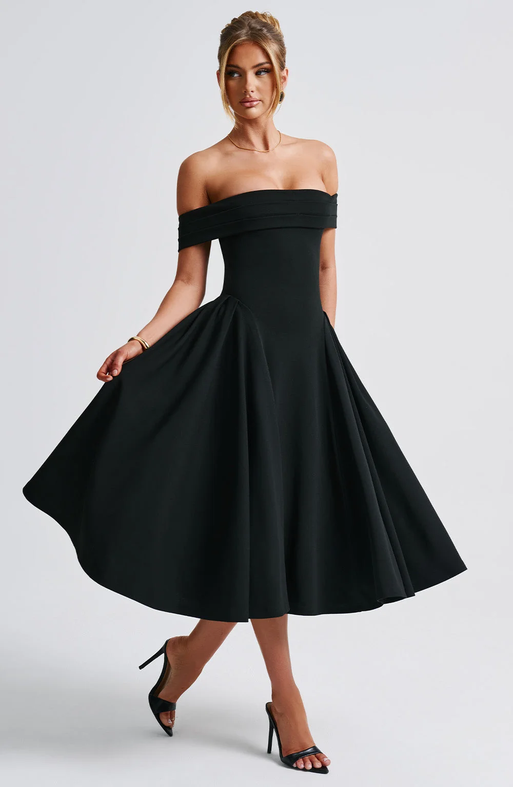Schulterfreies Midi-Kleid mit ausgestelltem Rock | Festliches Kleid f��r Hochzeitsg?ste und besondere Anl?sse | Taillierter Schnitt