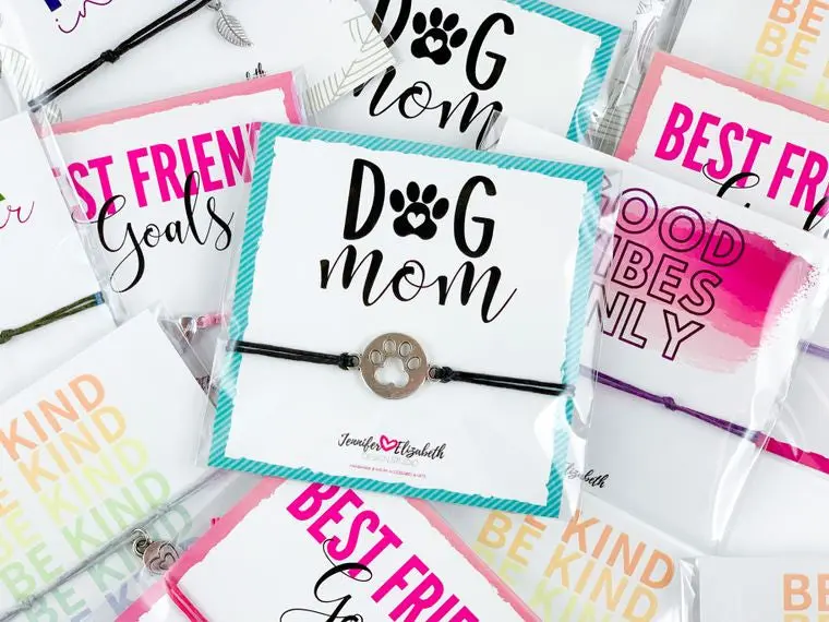 Dog Mom Inspirational Sliding Knot Bracelet. Gifts.