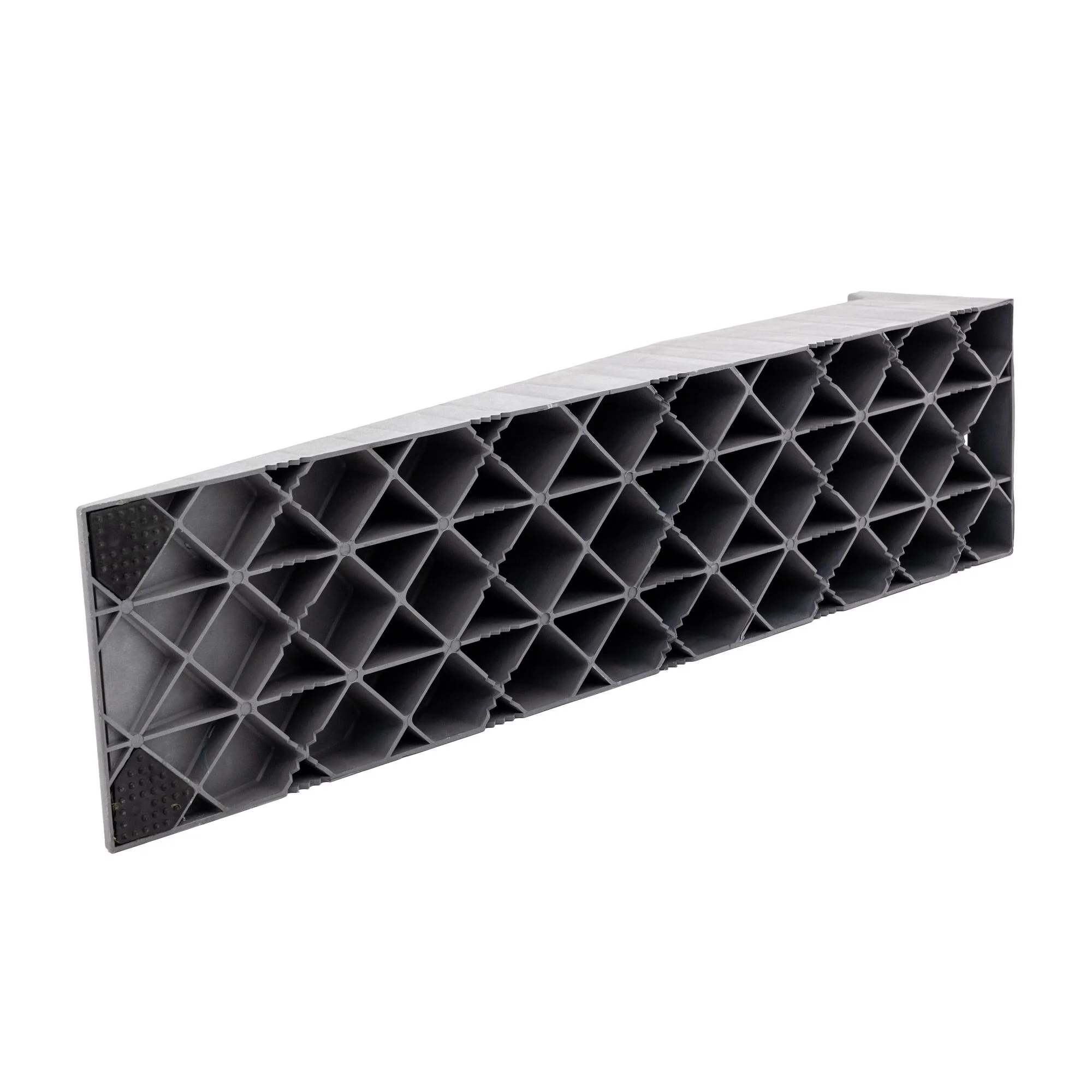 Lichte kunststof oprijplaten van Black Widow �C Draagvermogen van 10.000 pond per set