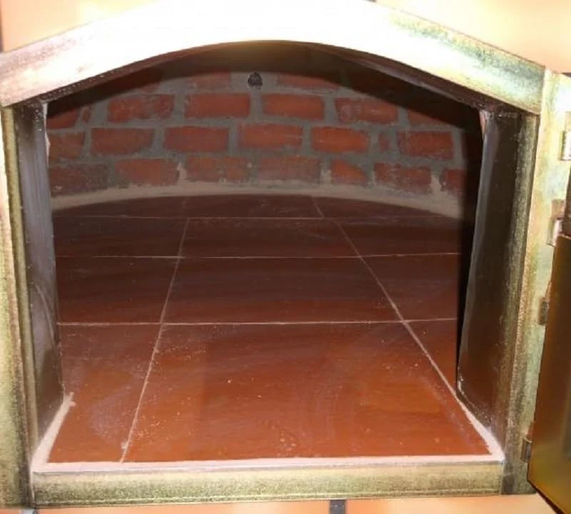 AzJardin- HORNO DE LEÑA MORUNO 100cm- Horno de exterior o interior ideal para asados y pizzas. Puerta hierro zincado. Termómetro instalado en puerta. Fabricado en ladrillo refractario y mortero.