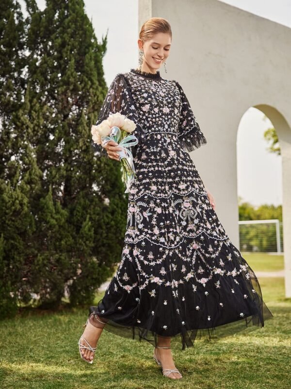 Richradiqs Women’s Handcrafted Pleated Texture Beaded Two-piece Set