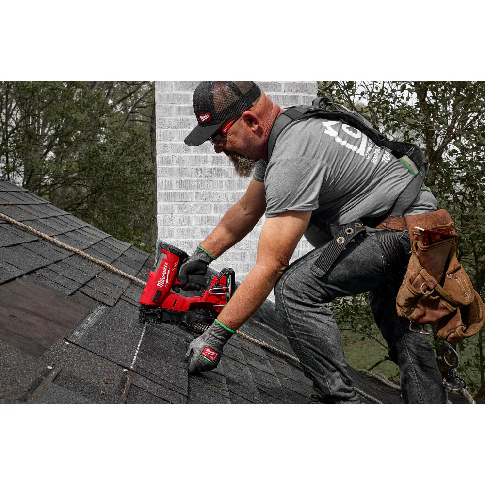 2025 Milwaukee 2909-20 M18 FUEL Draadloze Coil Roofing Nailer Li-Ion 18V - Alleen gereedschap