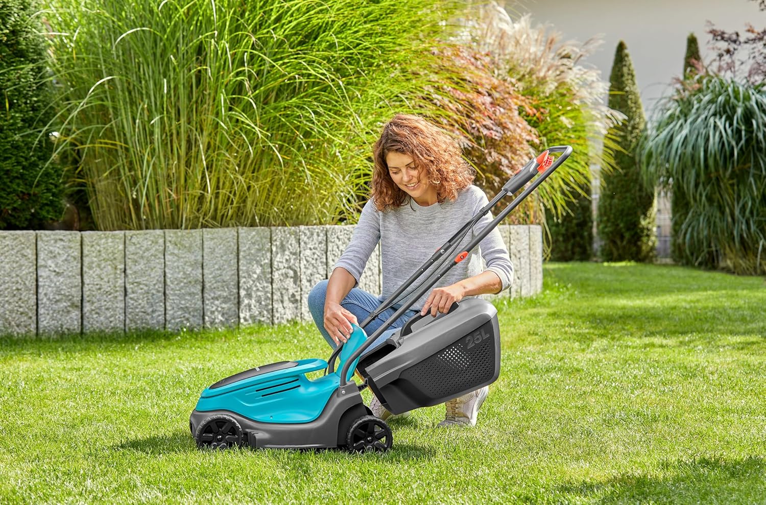 Gardena EasyMax 30/18V Ready-to-Use Set Akku-Rasenmäher, 30 cm Schnittbreite, inkl. Power for All-Akku, kompakt und wendig, ideal für kleine Gärten (14629-20)
