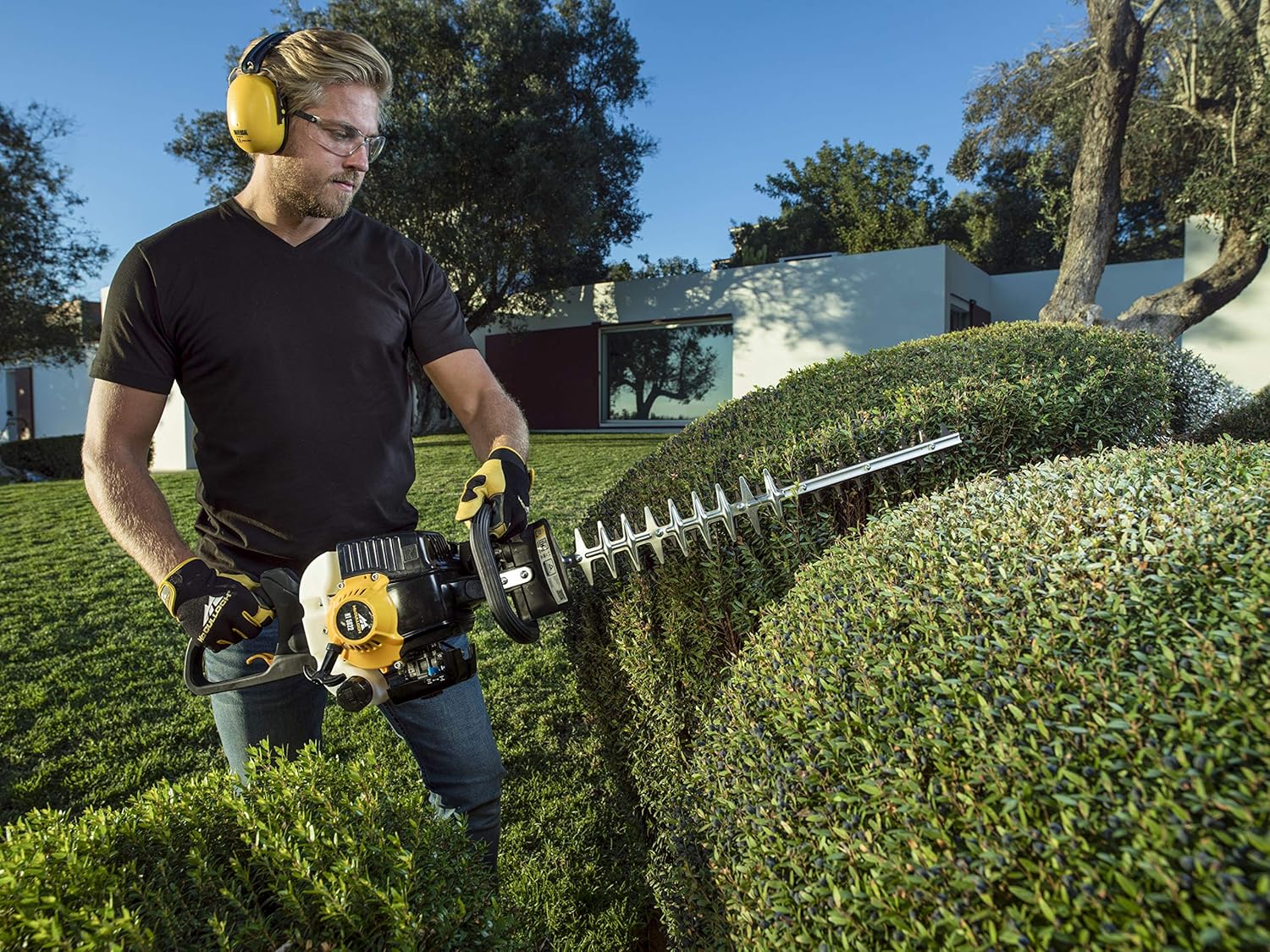 McCulloch HT 5622 Benzin-Heckenschere mit Griff, schwarz, 56 cm, 9676878-01