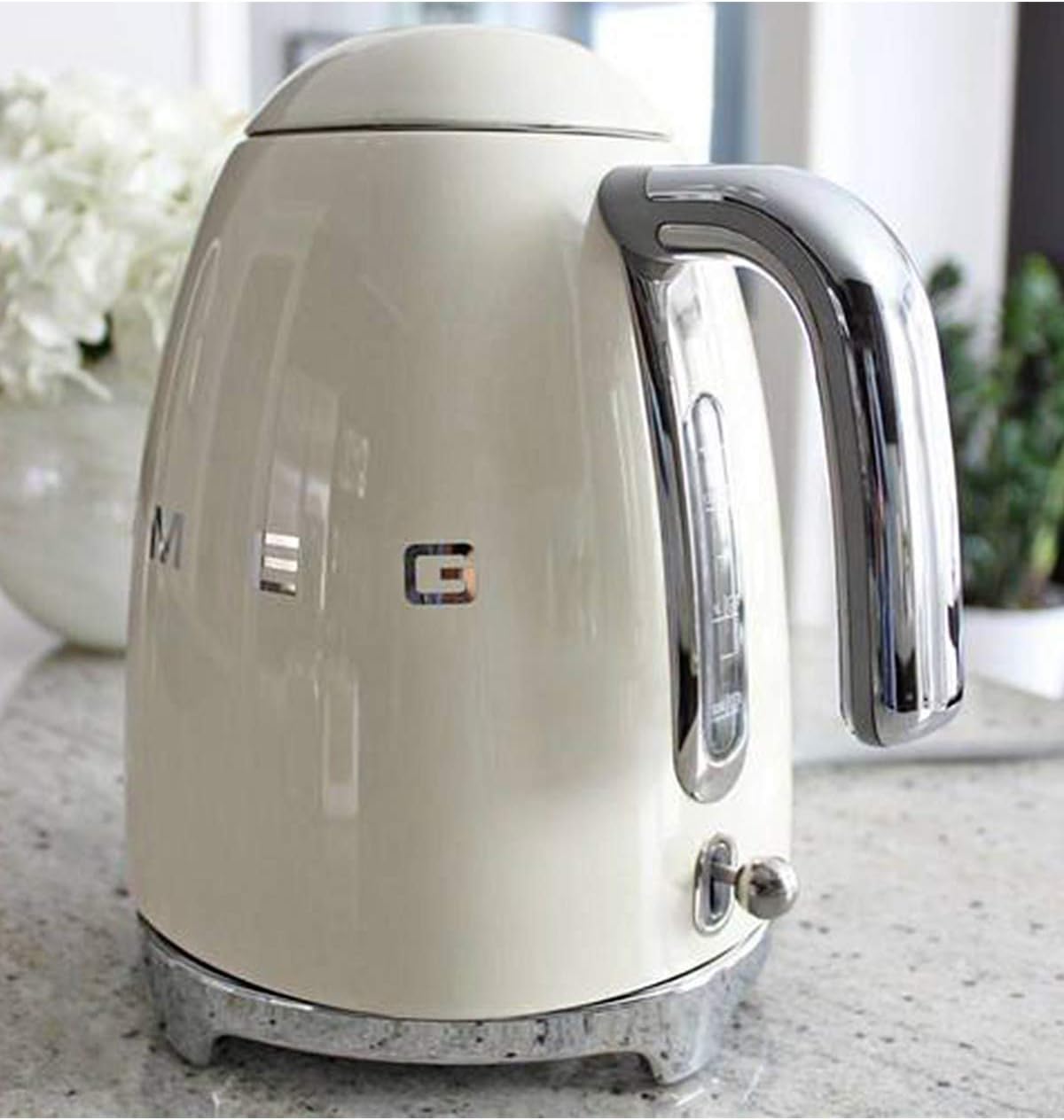 Smeg, 2x2 TSF01CREU -Toaster, 2 Schlitze für 2 Scheiben, 6 Vergoldungsniveaus, Heizfunktion, Abtau- und Bagel- Funktion, Sammelschublade, 950W, Creme
