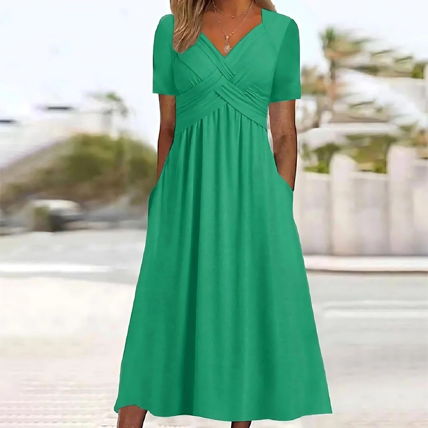 Midi-Kleid mit Bauchkaschierung