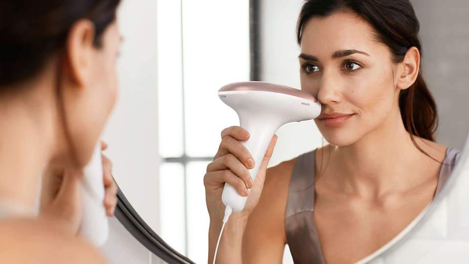 Philips Lumea BRI921 Advanced IPL Haarverwijderingsapparaat met 2 opzetstukken voor lichaam en gezicht + Satin Compact Precisietrimmer