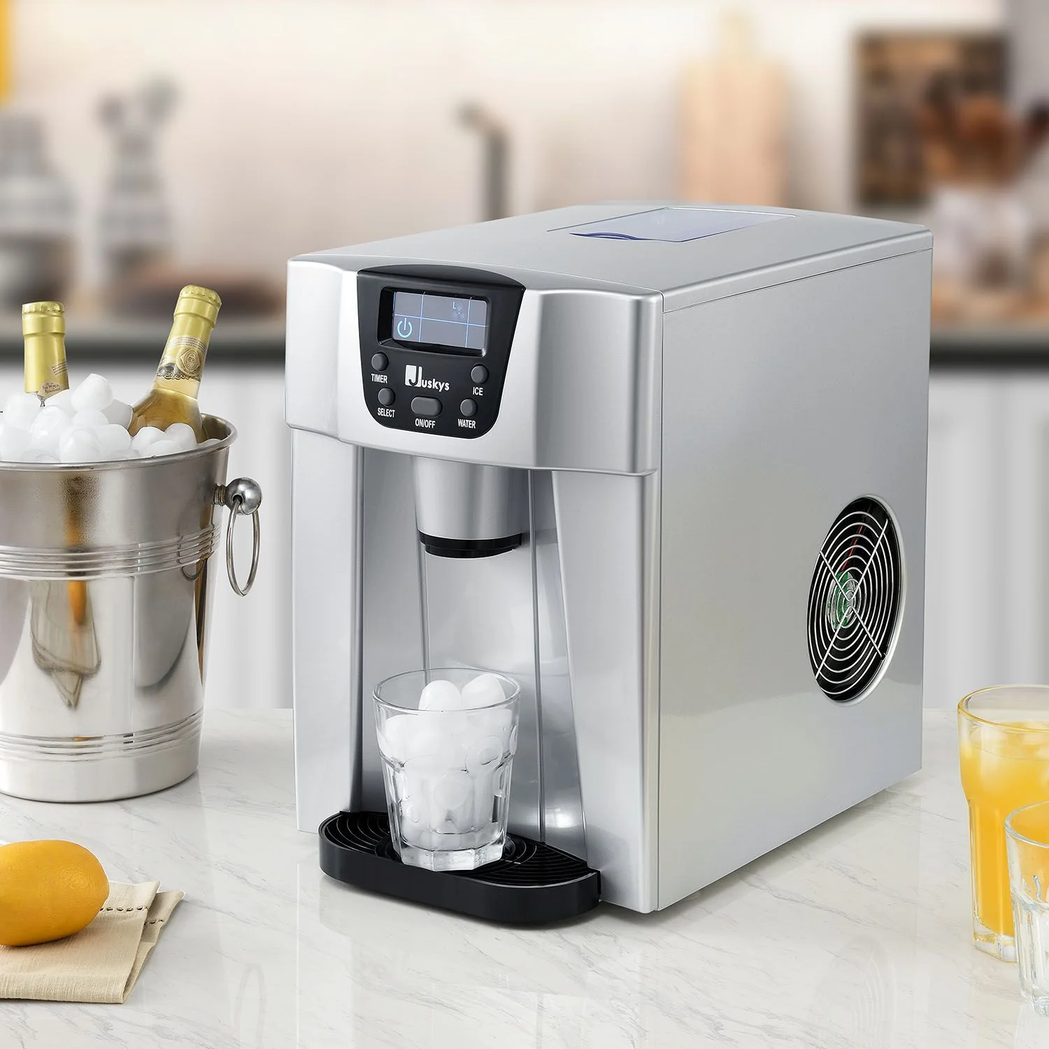 2025 IJsklontjesmachine PIM200L met dispenser