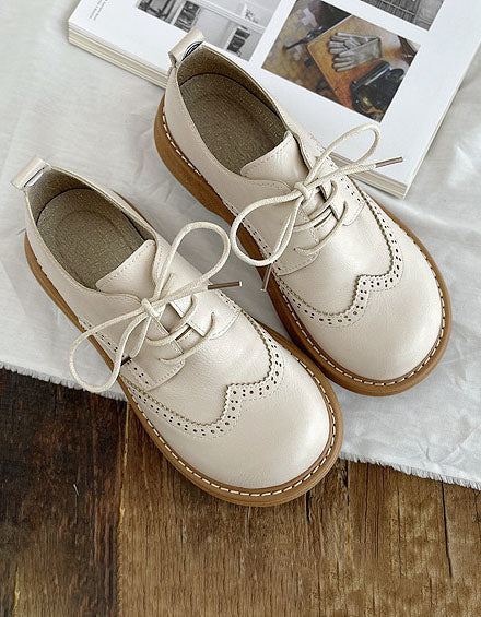Damen Oxford Schuhe mit breiter Karree-Form | Klassische Brogue Halbschuhe mit kleinem Absatz und gepolsterter Sohle