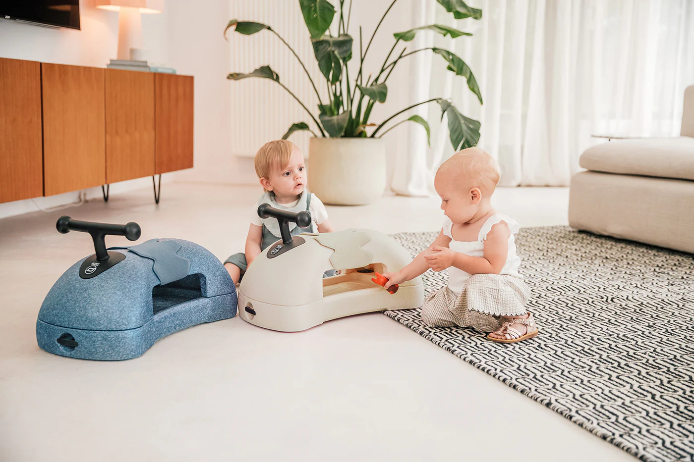 2025 Scoot and Ride My First 3-in-1 Babywalker & Glijder in Sand