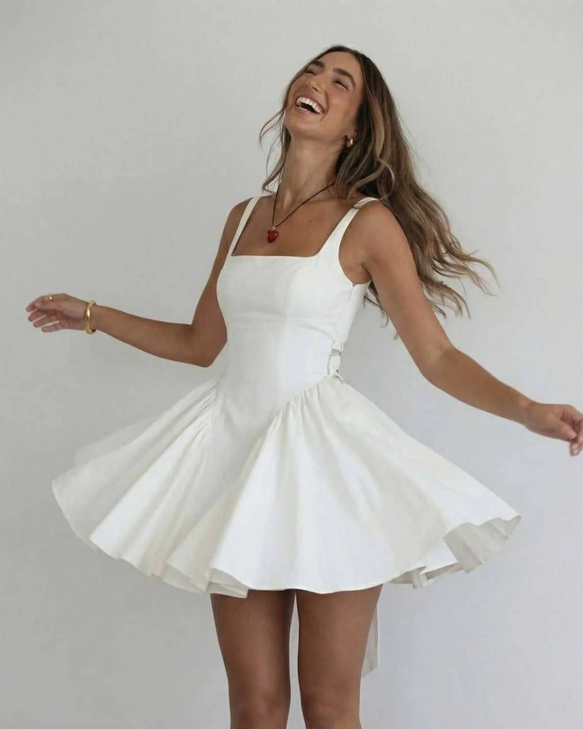 Minikleid f��r Damen mit femininer Passform f��r festliche Anl?sse und den Alltag