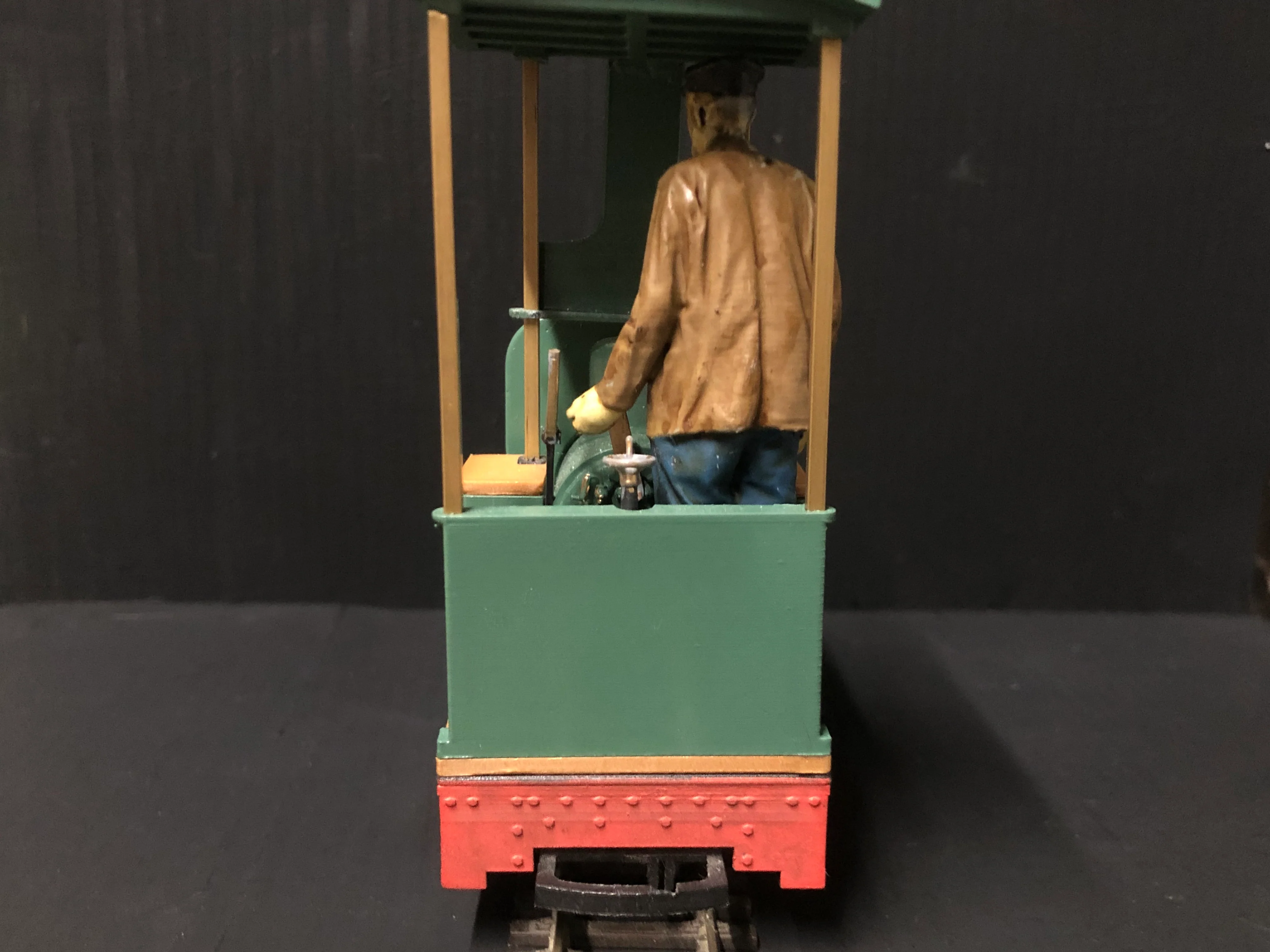 GN15 - Steam Loco - Pixie  - G-scale on 00 track using a Smokey Joe