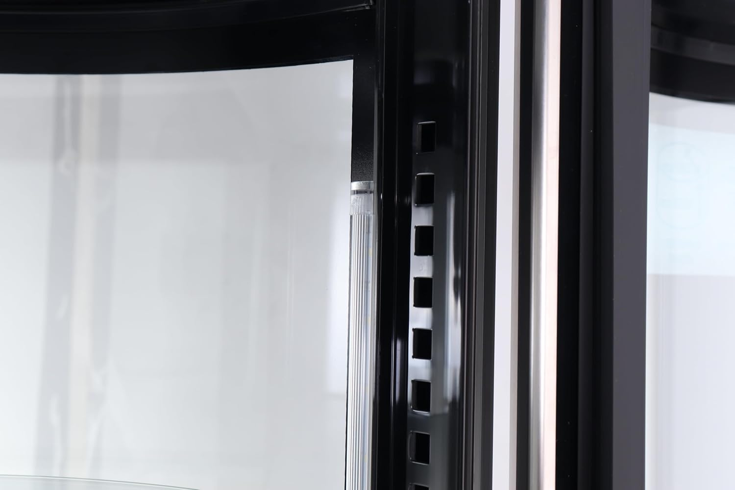 METRO Professional Kuchen-Vitrine GRV1100, Gastro, Edelstahl/Glas, 100 L, Umluftkühlung, 490W, Temperaturanzeige, automatisches Abtauen, rund, silber, Klimaklasse 6