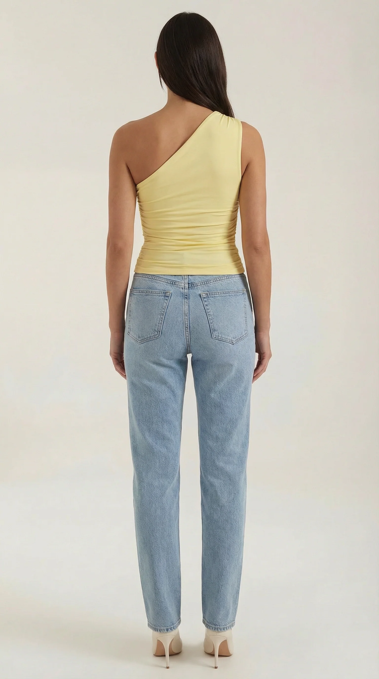 ?rmelloses One-Shoulder-Top mit seitlicher Raffung