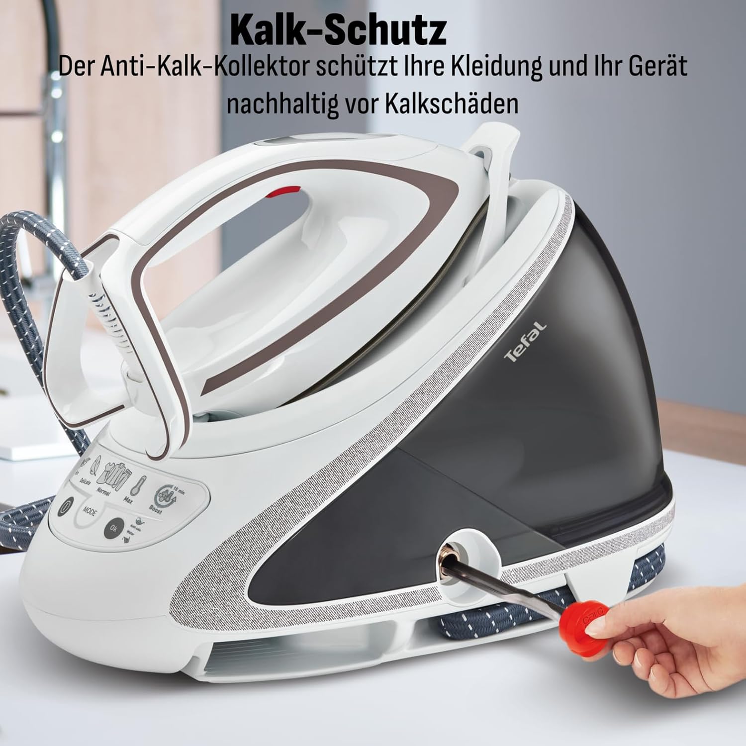 Tefal Dampfbügelstation Pro Express Ultimate, 7,7 Bar, 155 g/Min. Kontinuierlicher Dampf, 500 g/Min. Extra-Dampfstoß, 2600 Watt, Kalk-Kollektor, Bügeleisen Dampfstation, weiß/grau, GV9567