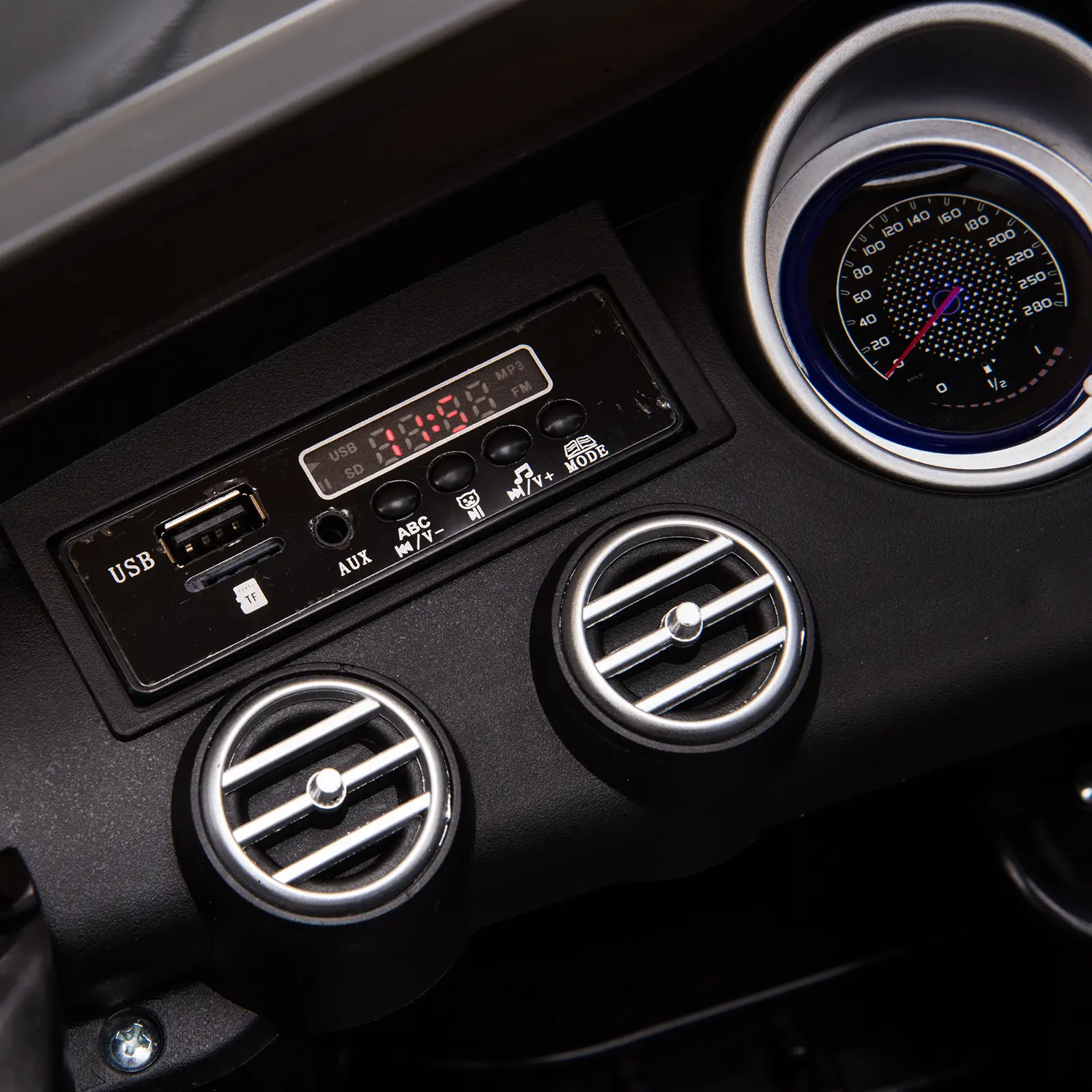 HOMCOM Kinder-Elektroauto Mercedes-Benz AMG mit Fernbedienung & Musik