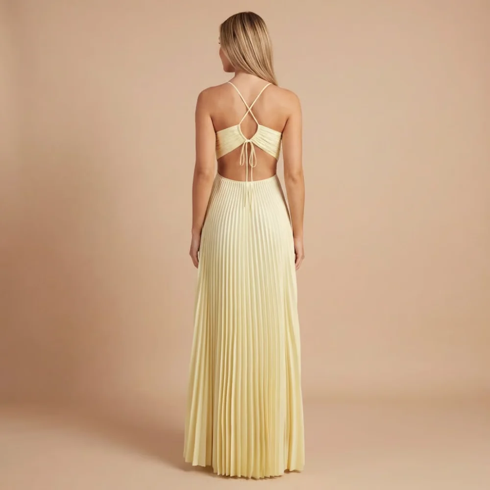 Plissiertes Neckholder-Maxikleid f��r Hochzeitsg?ste