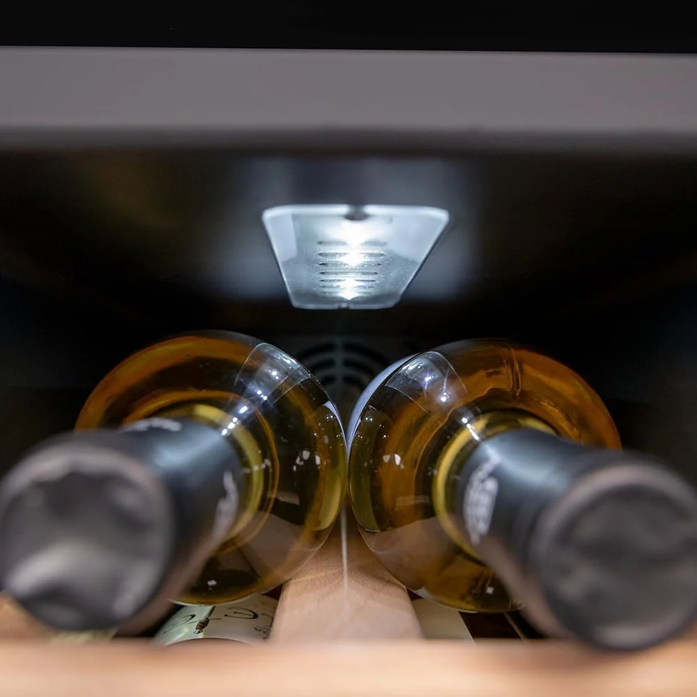 Cecotec Vinoteca Libre Instalación Bolero GrandSommelier 1250 CoolWood. Nevera para vinos con capacidad para 12 botellas, temperatura ajustable de 8-18ºC, LED y estantes de madera.
